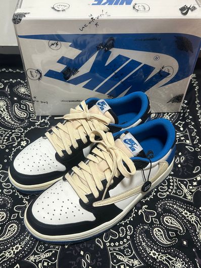 Travis Scott × fragment design × Nike Air Jordan 1 Low OG SP "Military Blue"