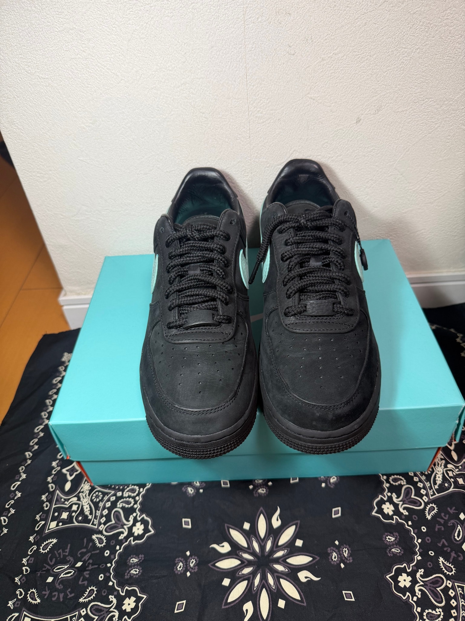 Tiffany & Co. × Nike Air Force 1 Low "1837"