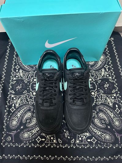 Tiffany & Co. × Nike Air Force 1 Low "1837"