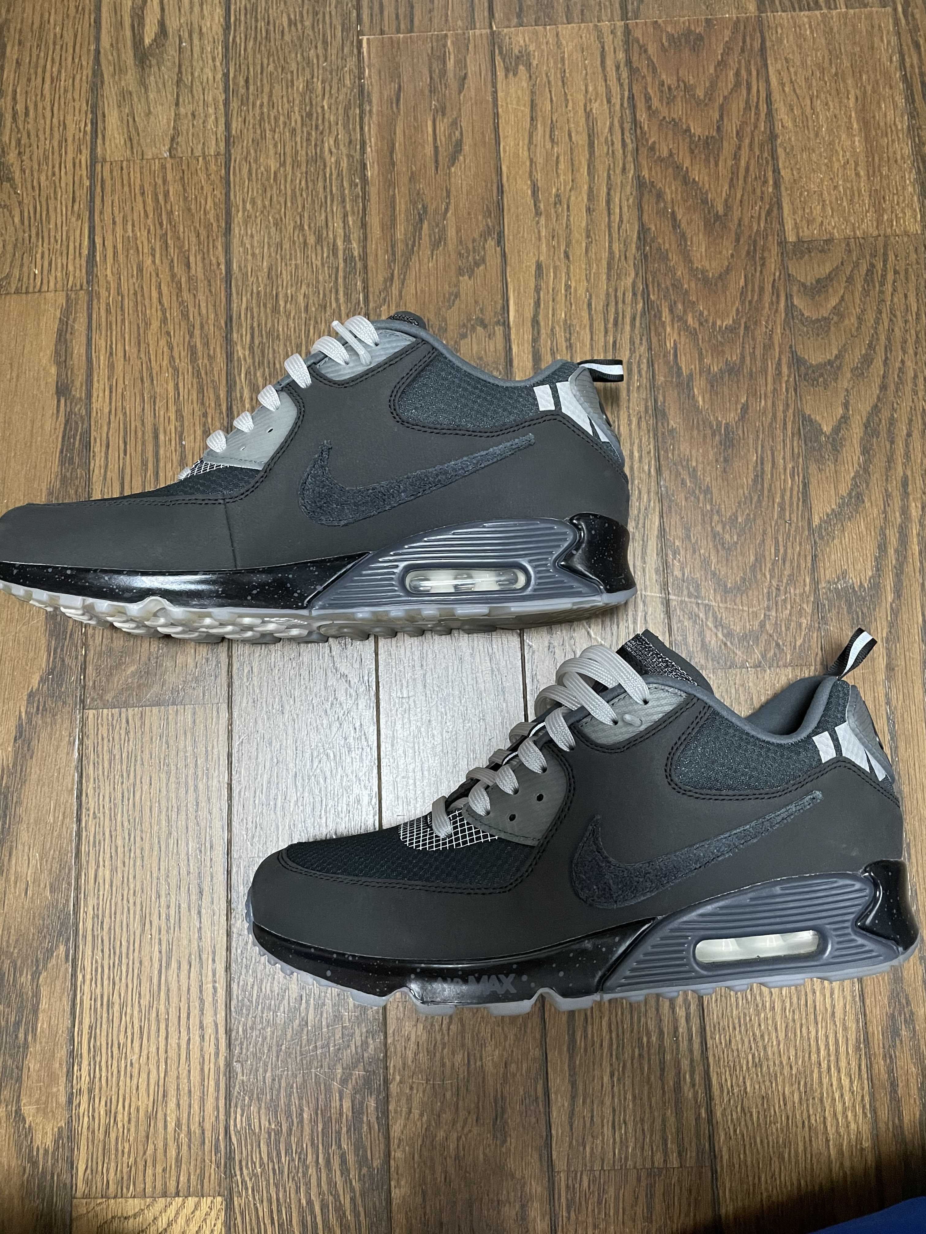 UNDEFEATED × Nike Air Max 90 "Black/Rush Pink"