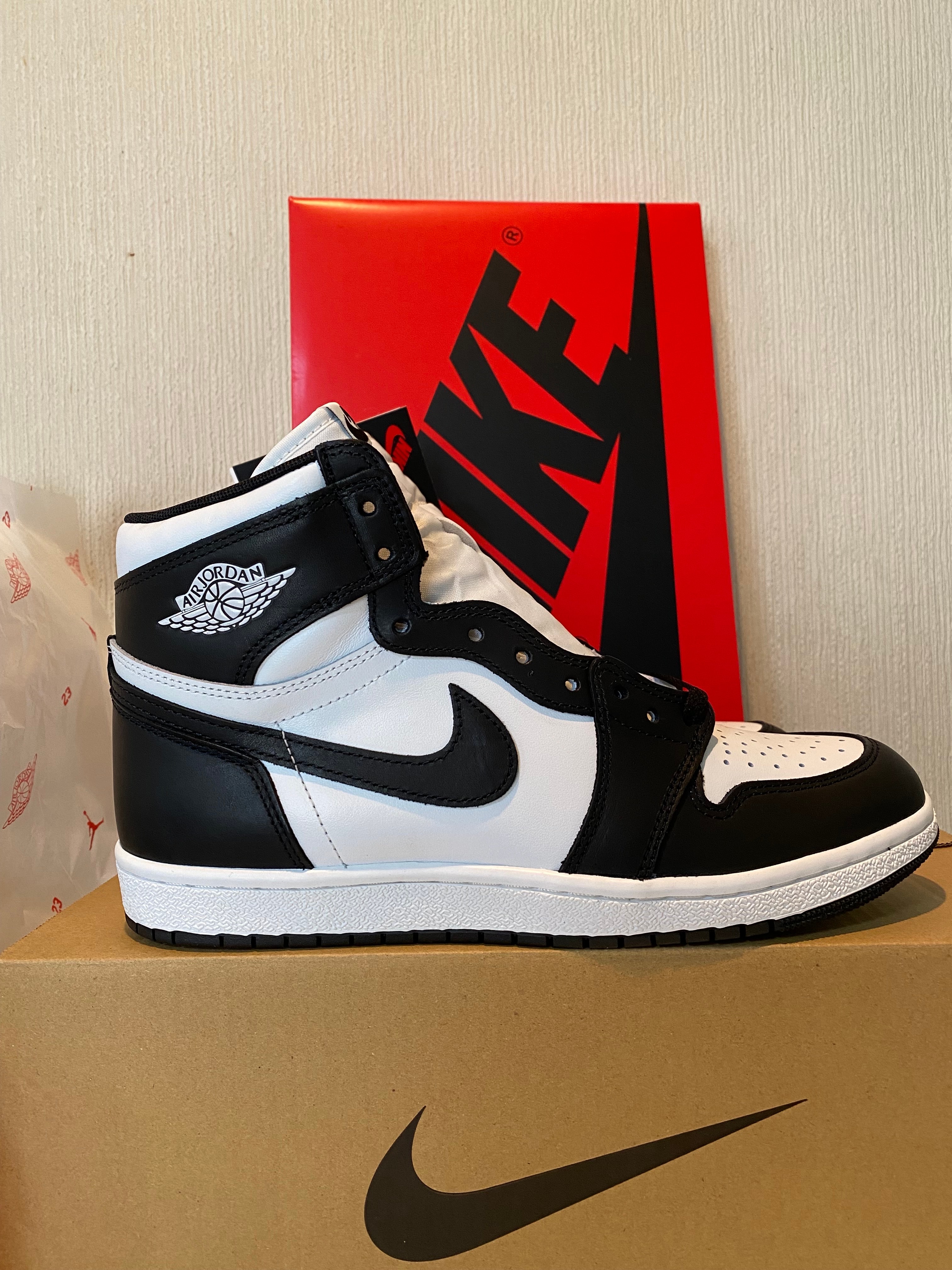 Nike Air Jordan 1 High '85 "Black/White"