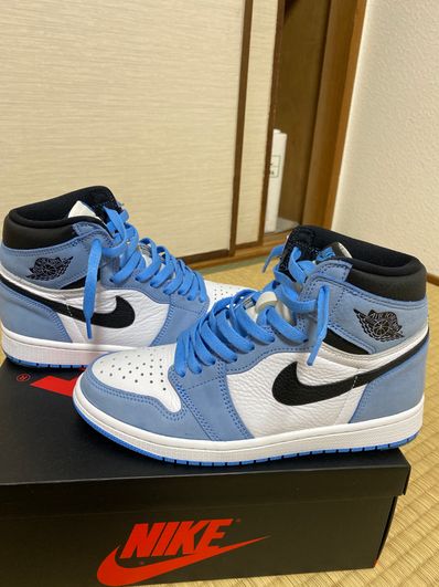 Nike Air Jordan 1 High OG "University Blue"