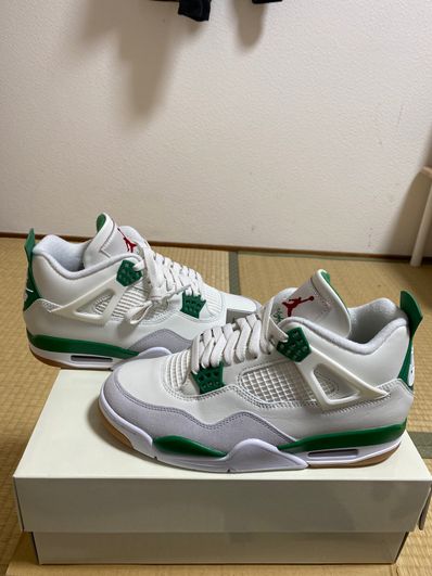 Nike SB × Air Jordan 4 Retro SP "Pine Green"