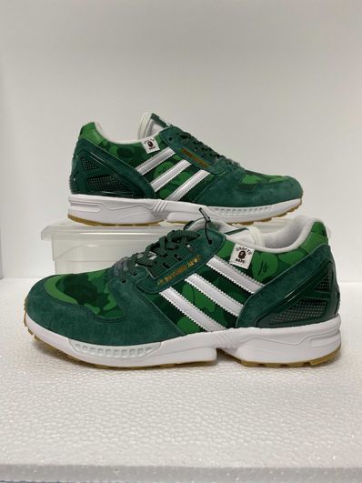 A BATHING APE × UNDEFEATED × adidas ZX8000 "Green"