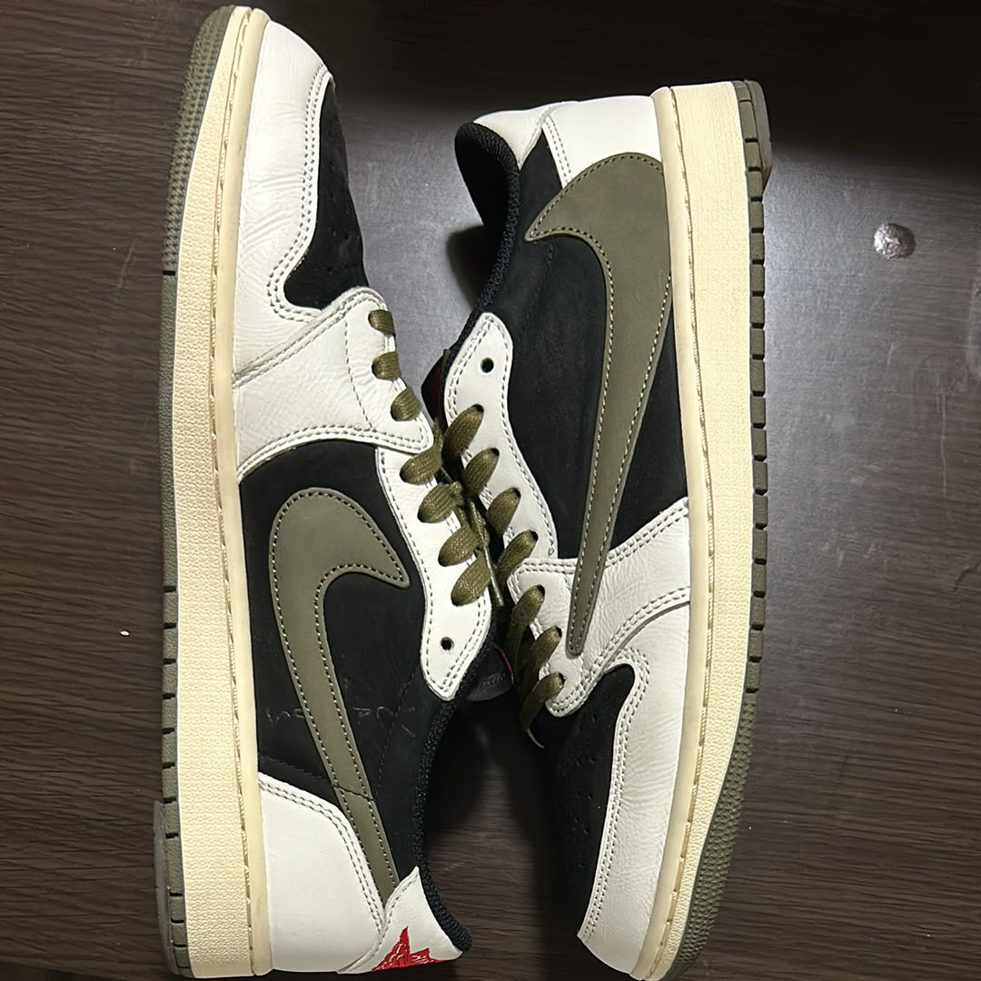 Travis Scott × Nike Women's Air Jordan 1 Low OG "Medium Olive"