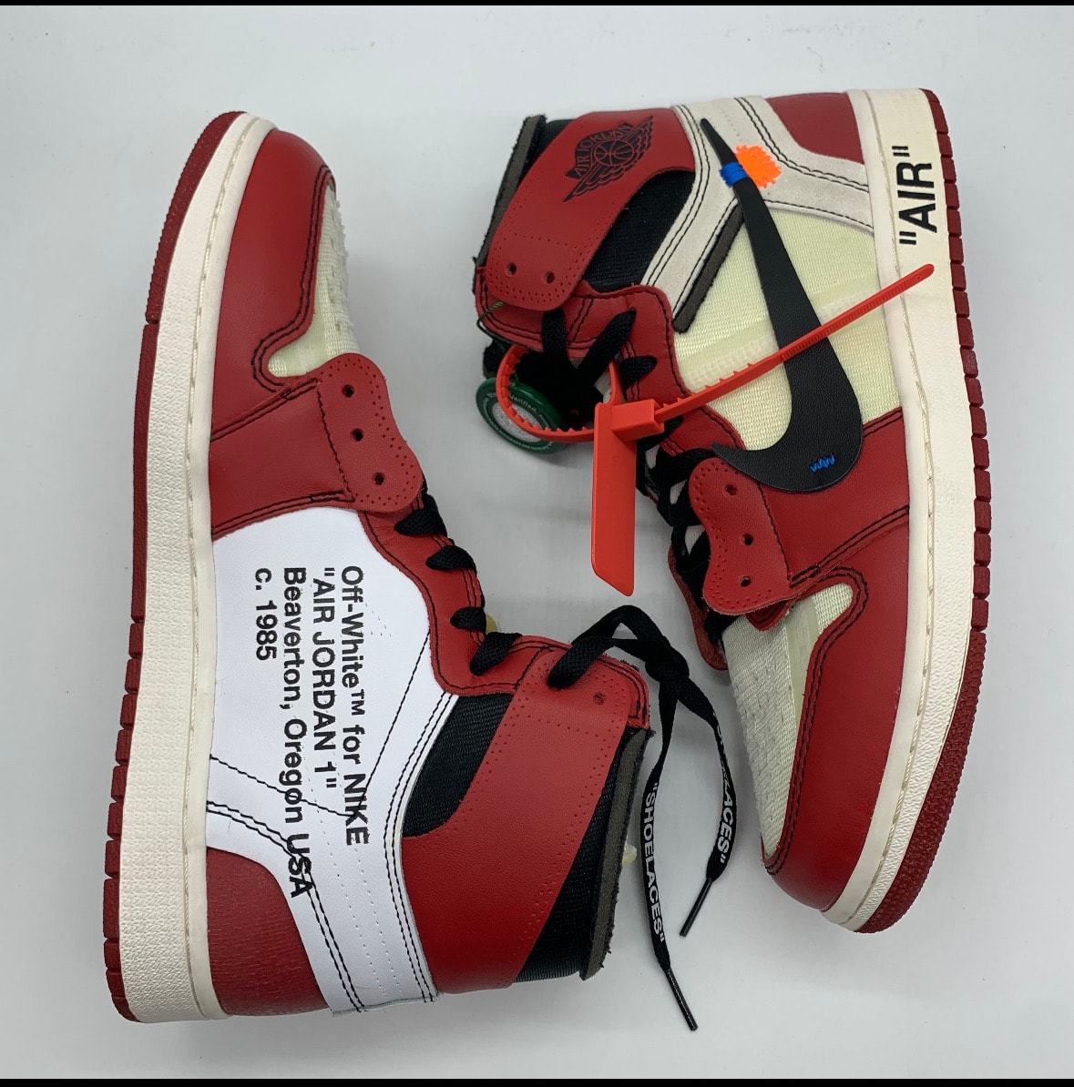 Off-White × Nike Air Jordan 1 Retro High The Ten "Chicago"
