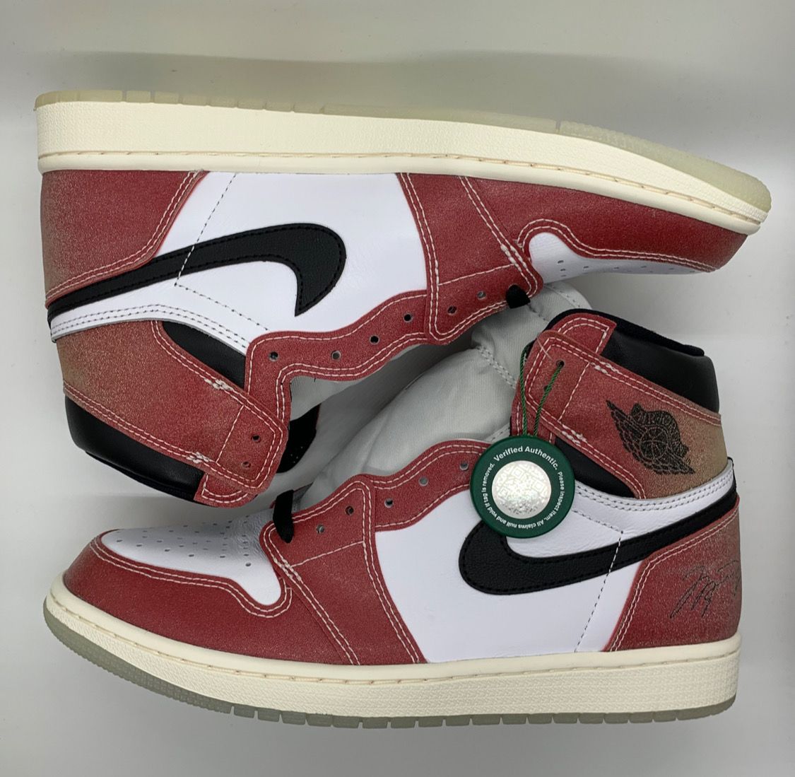 Trophy Room × Nike Air Jordan 1 High OG "Chicago"