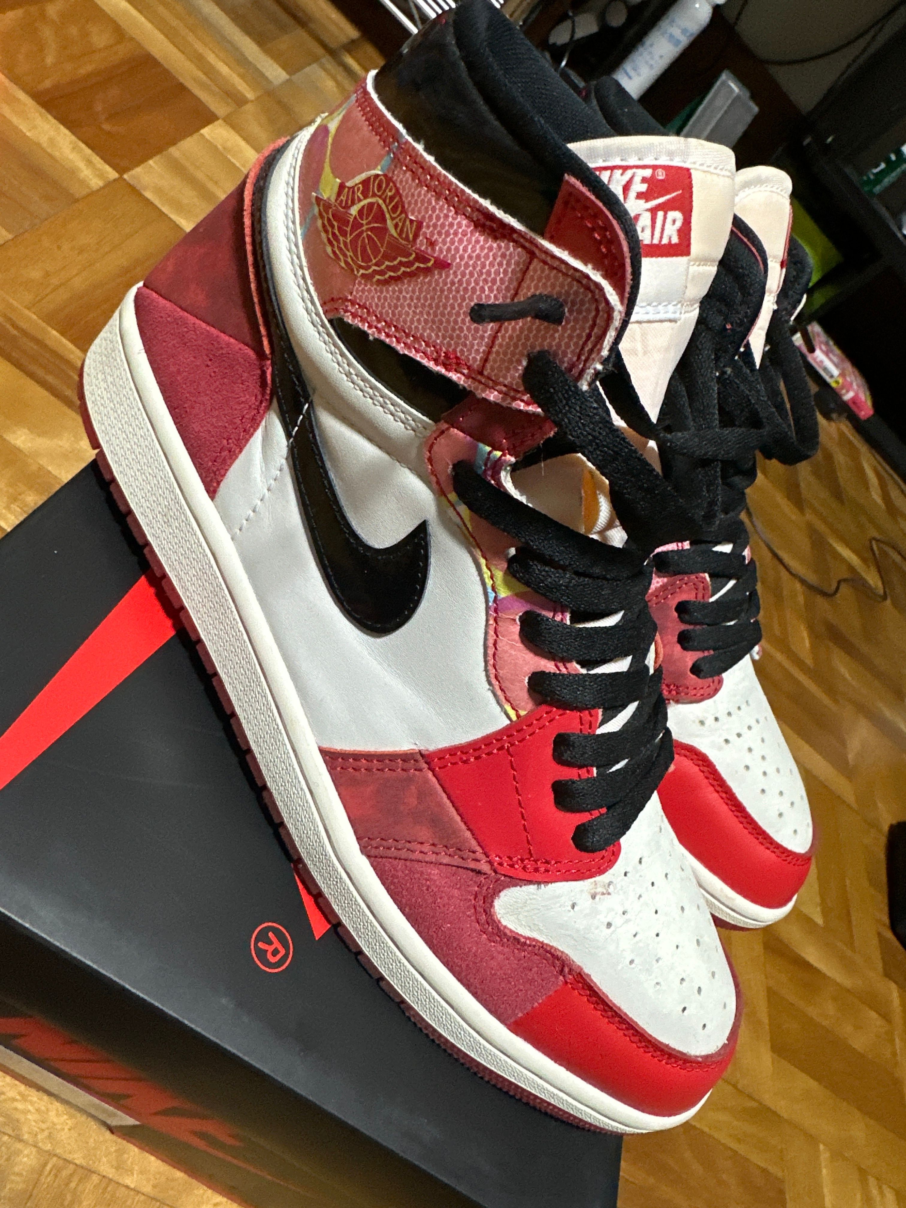 Spider-Man × Nike Air Jordan 1 Retro High OG SP "Spider-Man: Across the Spider-Verse/University Red"