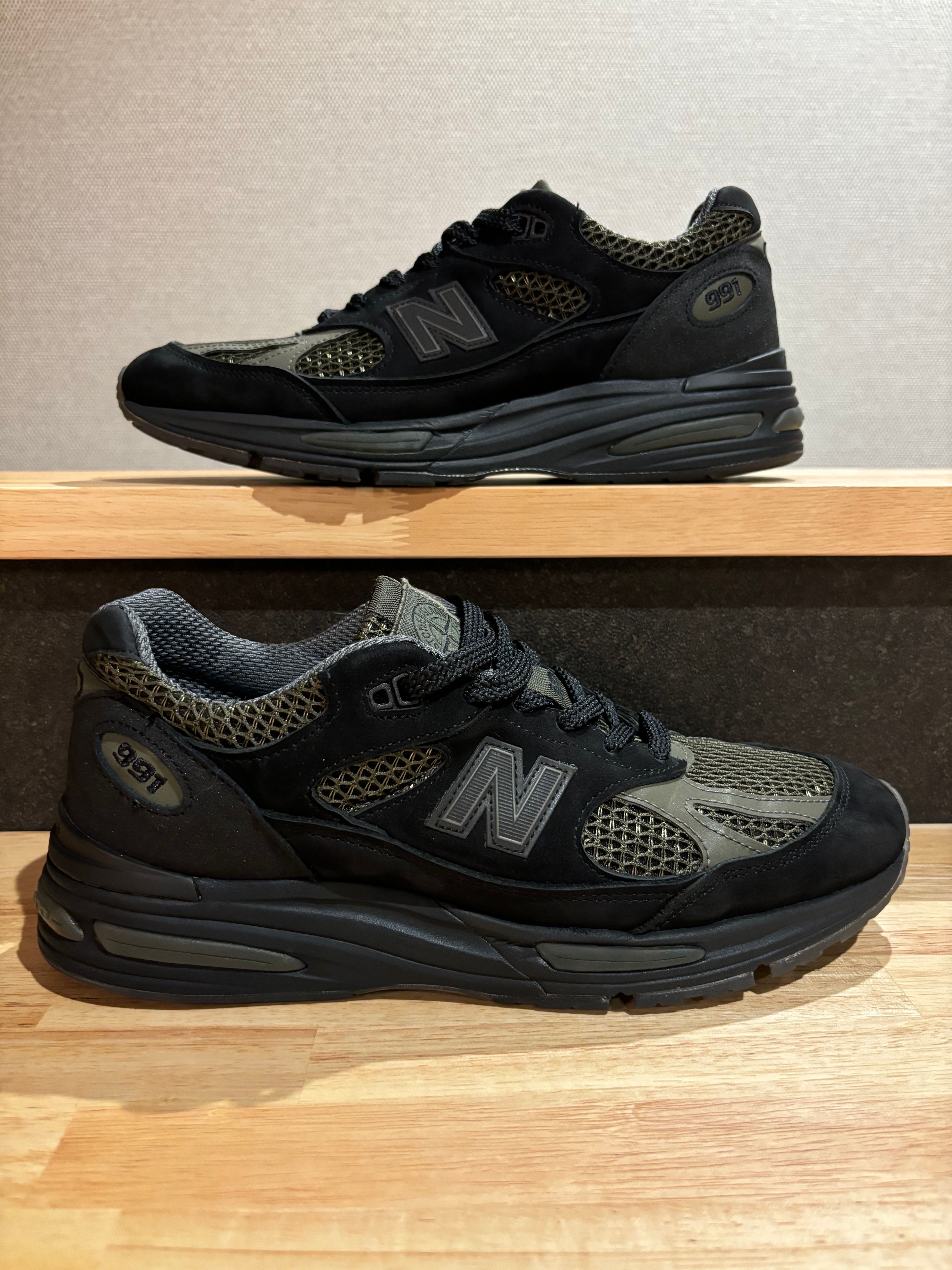 Stone Island × New Balance 991V2 "Black"