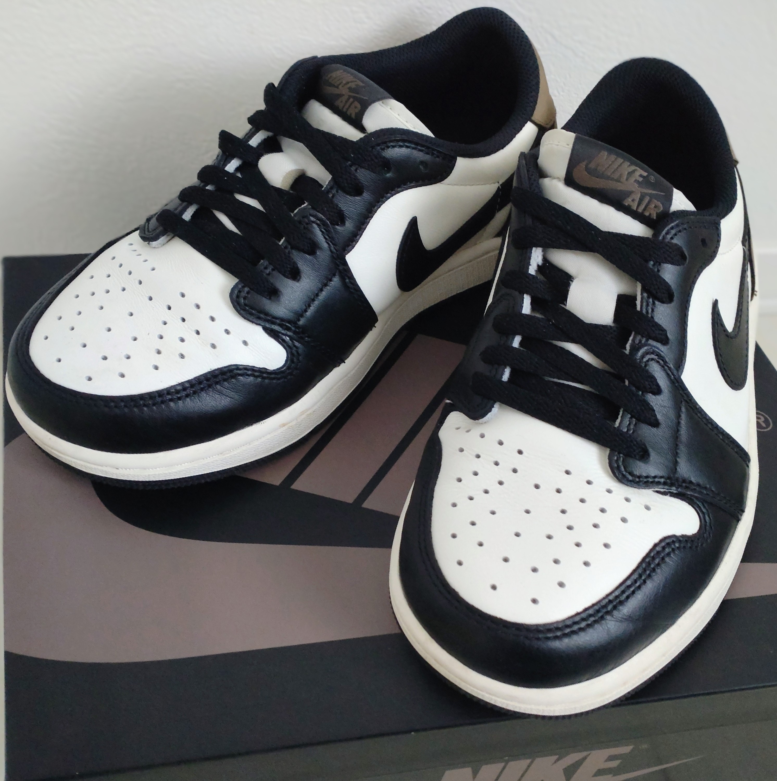 Nike Air Jordan 1 Retro Low OG "Mocha"