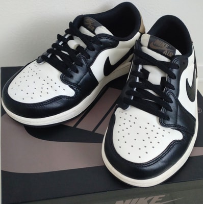 Nike Air Jordan 1 Retro Low OG "Mocha"