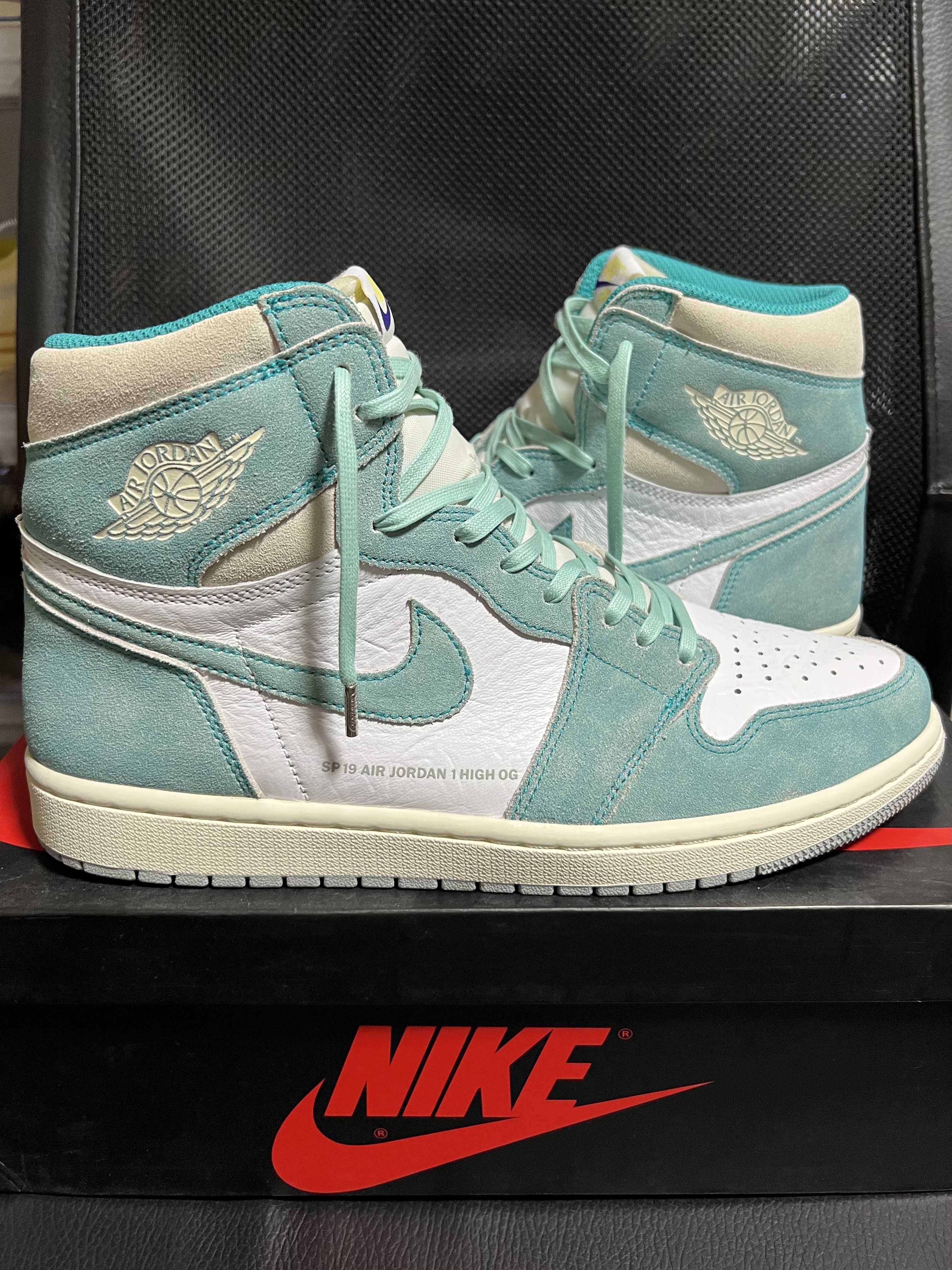 Nike Air Jordan 1 Retro High OG "Turbo Green"
