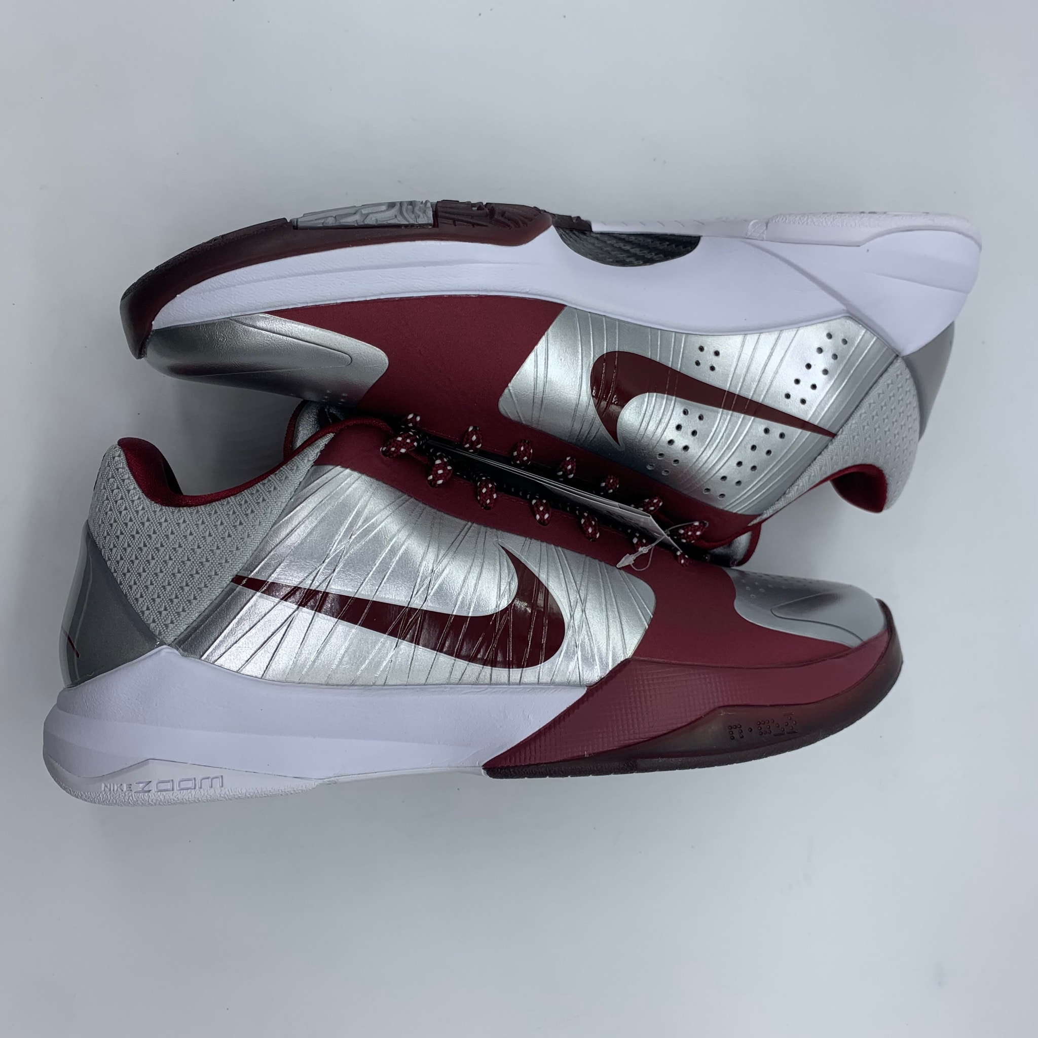 Nike Kobe 5 Protro "Lower Merion Aces Away"