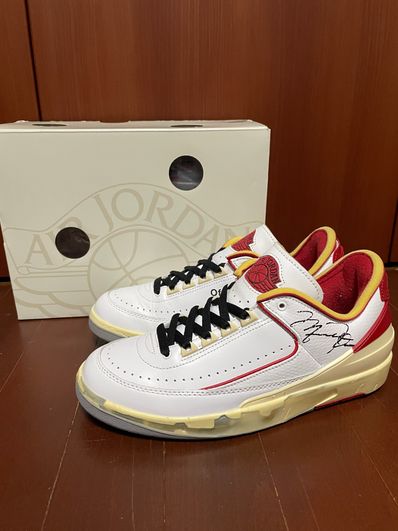 Off-White × Nike Air Jordan 2 Low