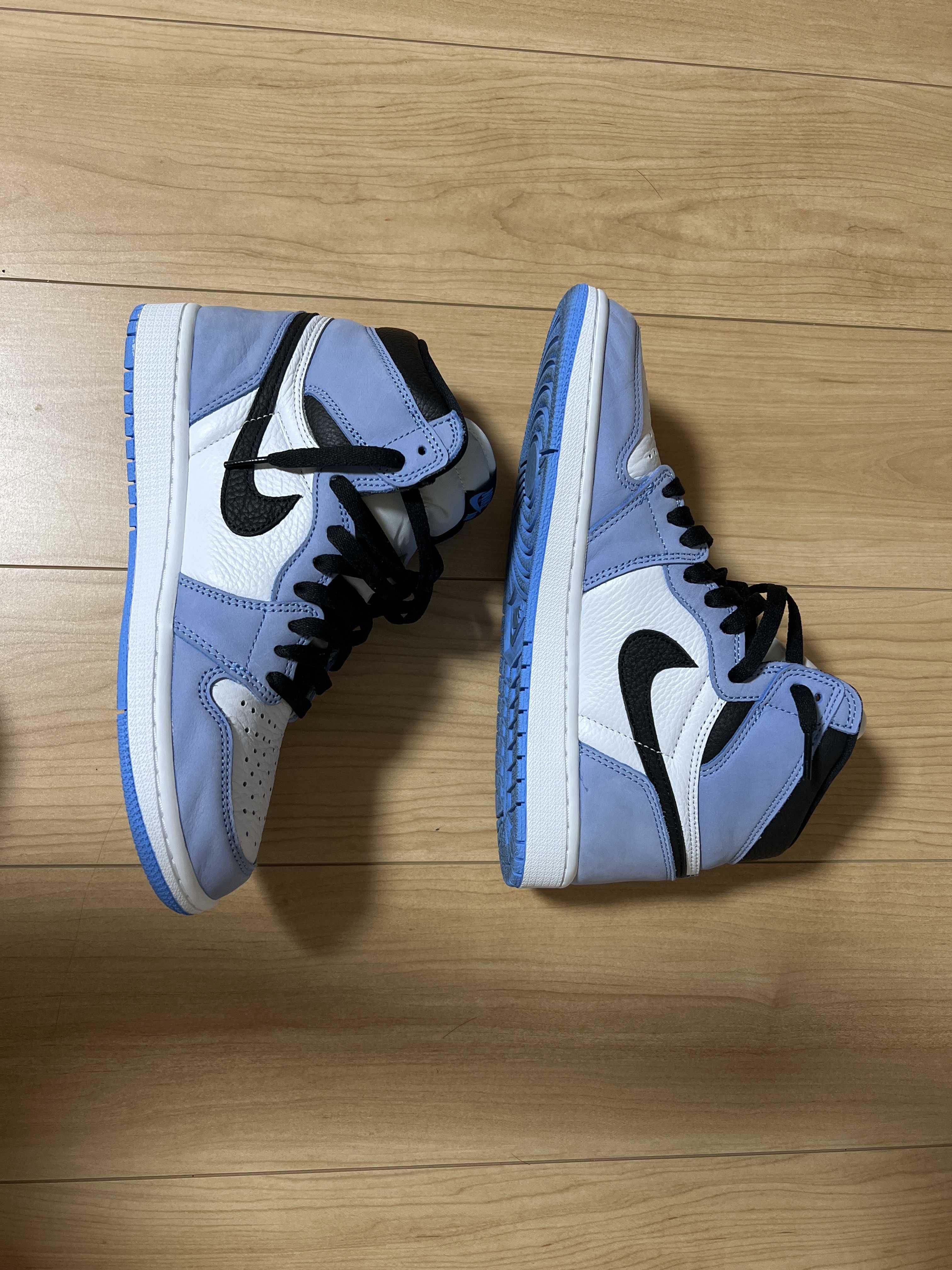 Nike Air Jordan 1 High OG "University Blue"