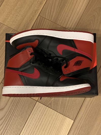 Nike Air Jordan 1 Retro High OG "Bred/Banned" (2016)