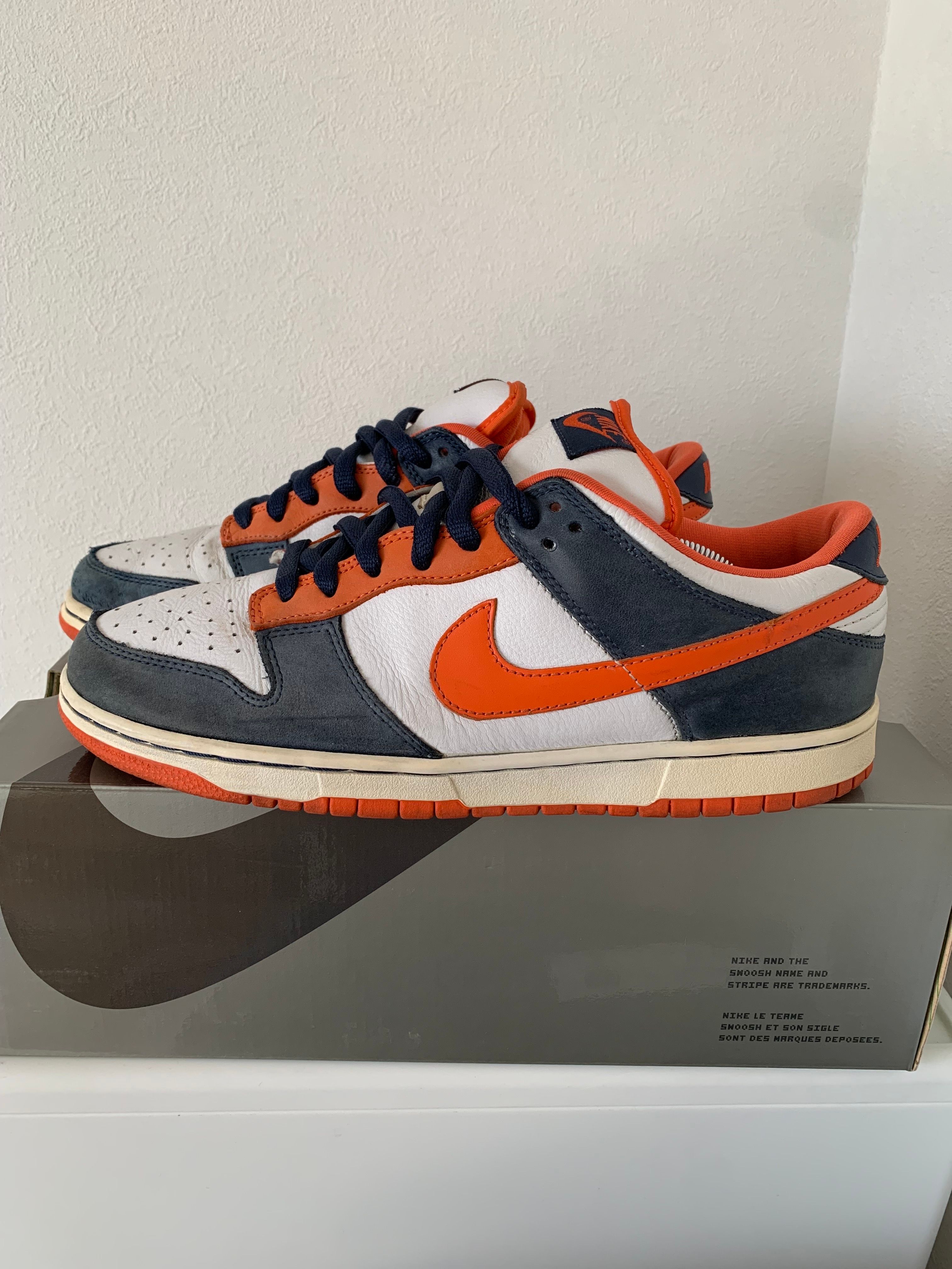 Nike SB Dunk Low Broncos