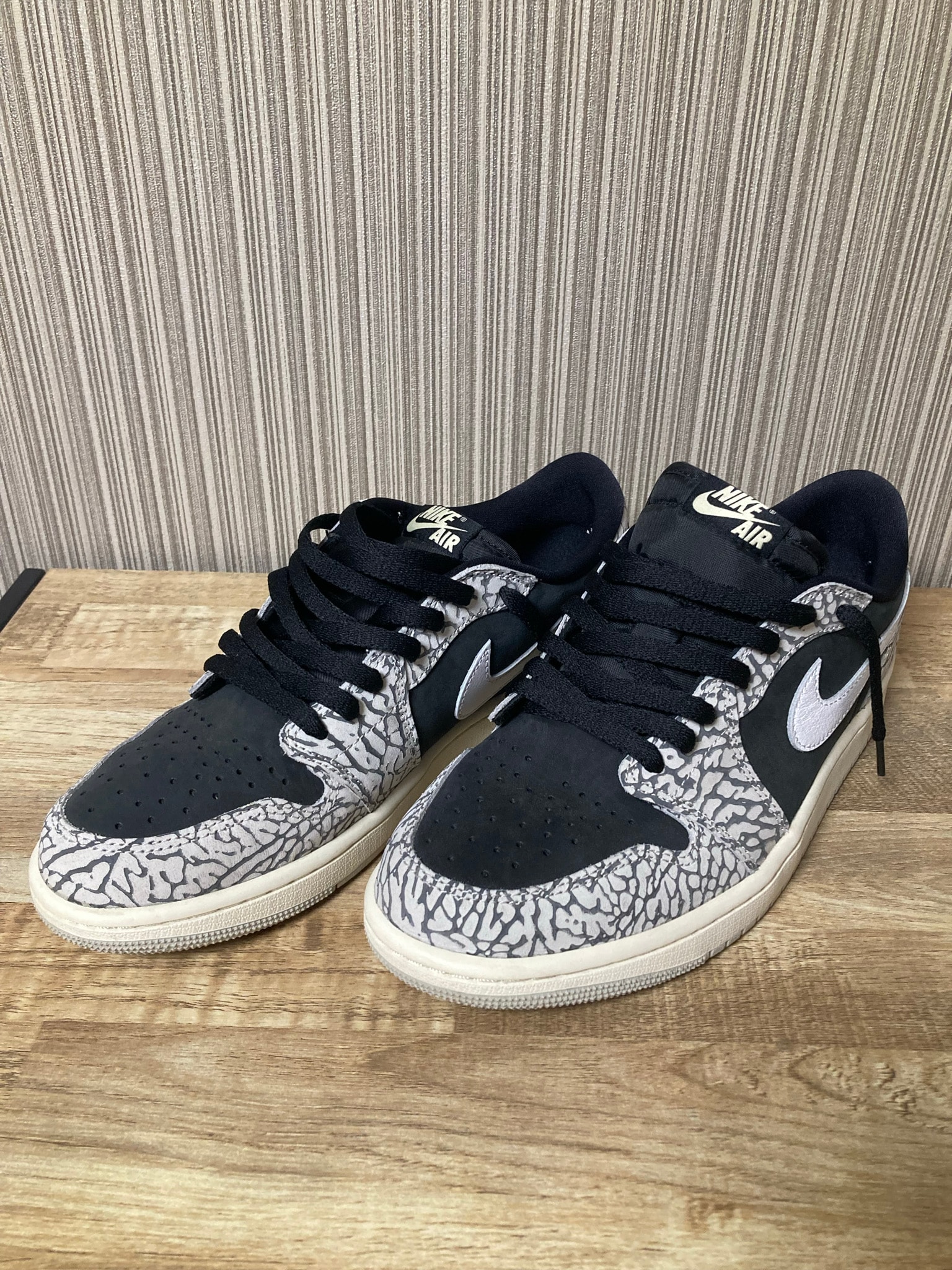 Nike Air Jordan 1 Retro Low OG "Black Cement"