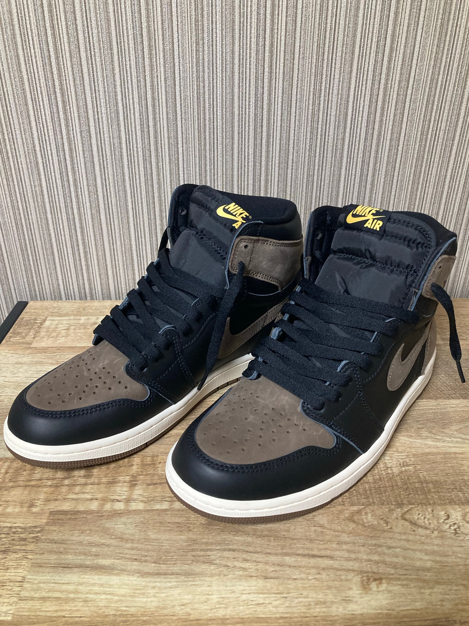 Nike Air Jordan 1 Retro High OG "Palomino"