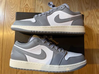 Nike Air Jordan 1 Low "Vintage Grey"