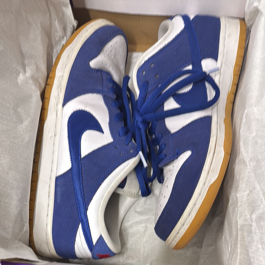 Nike SB Dunk Low "Los Angeles Dodgers/Deep Royal Blue"
