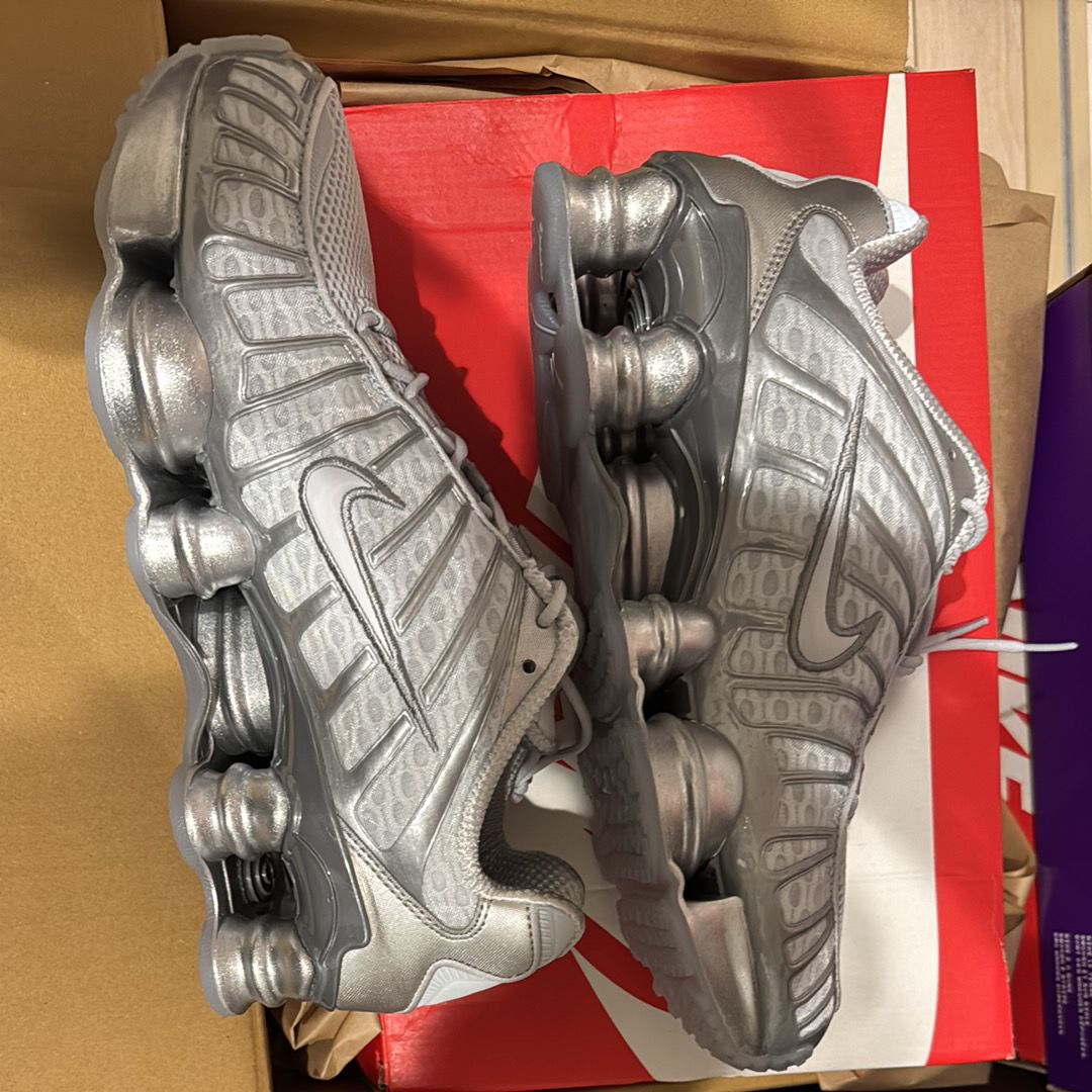 Nike Women's Shox TL "Pure Platinum and Metallic Silver"
