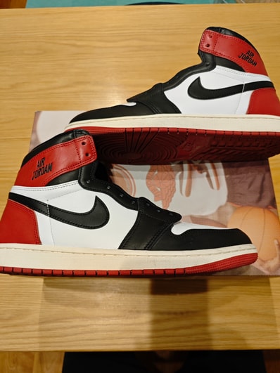 Nike Air Jordan 1 Retro High OG "Black Toe Reimagined"