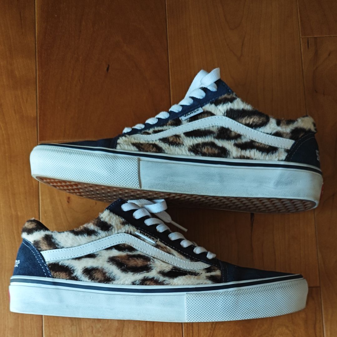 Supreme × Vans Leopard Old Skool "Navy"