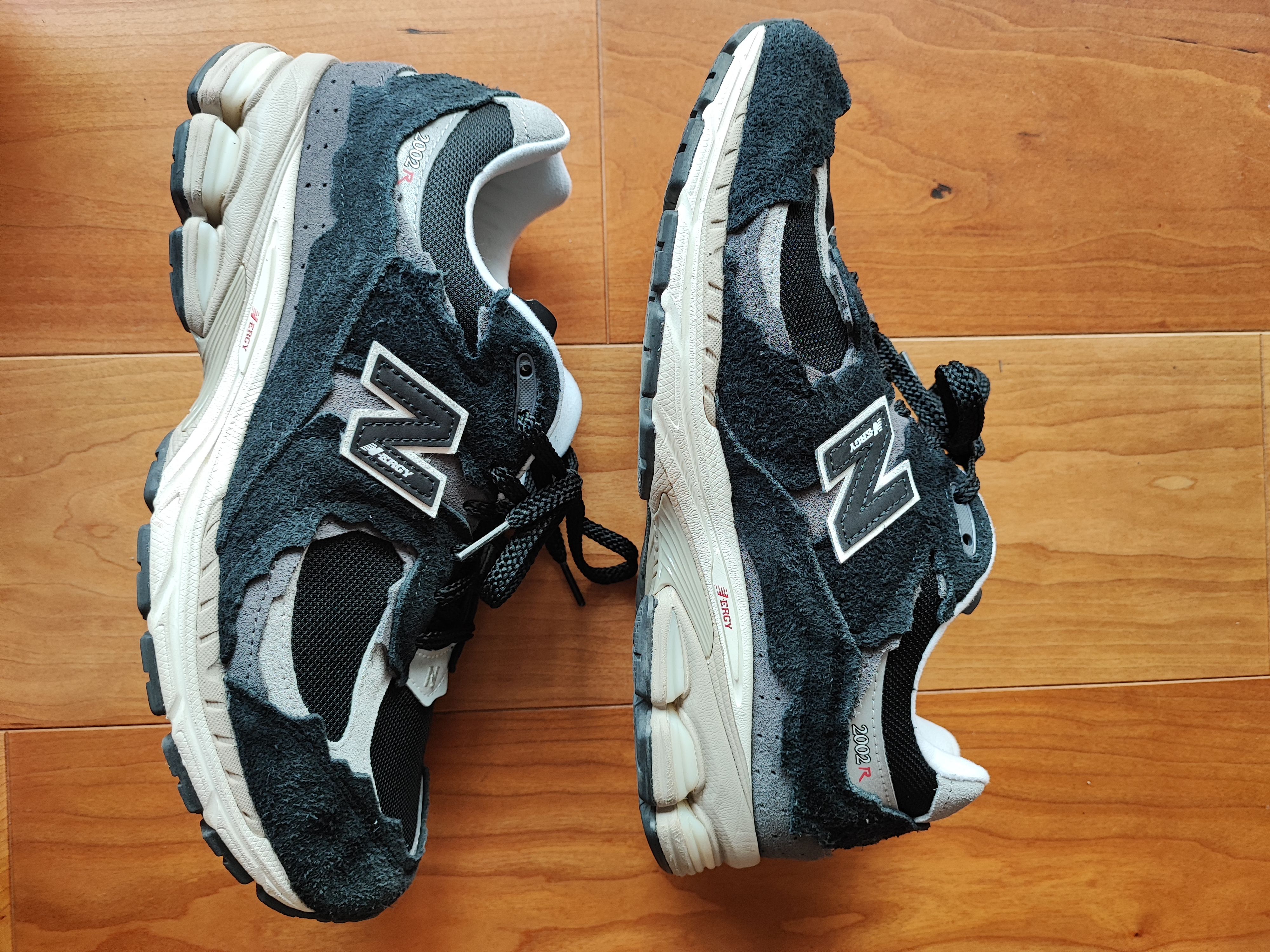 New Balance 2002R Protection Pack "Black"