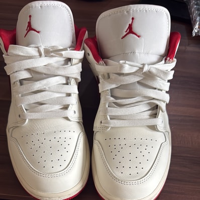 Nike Women's Air Jordan 1 Low SE "Sail/Team Red/Varsity Red"