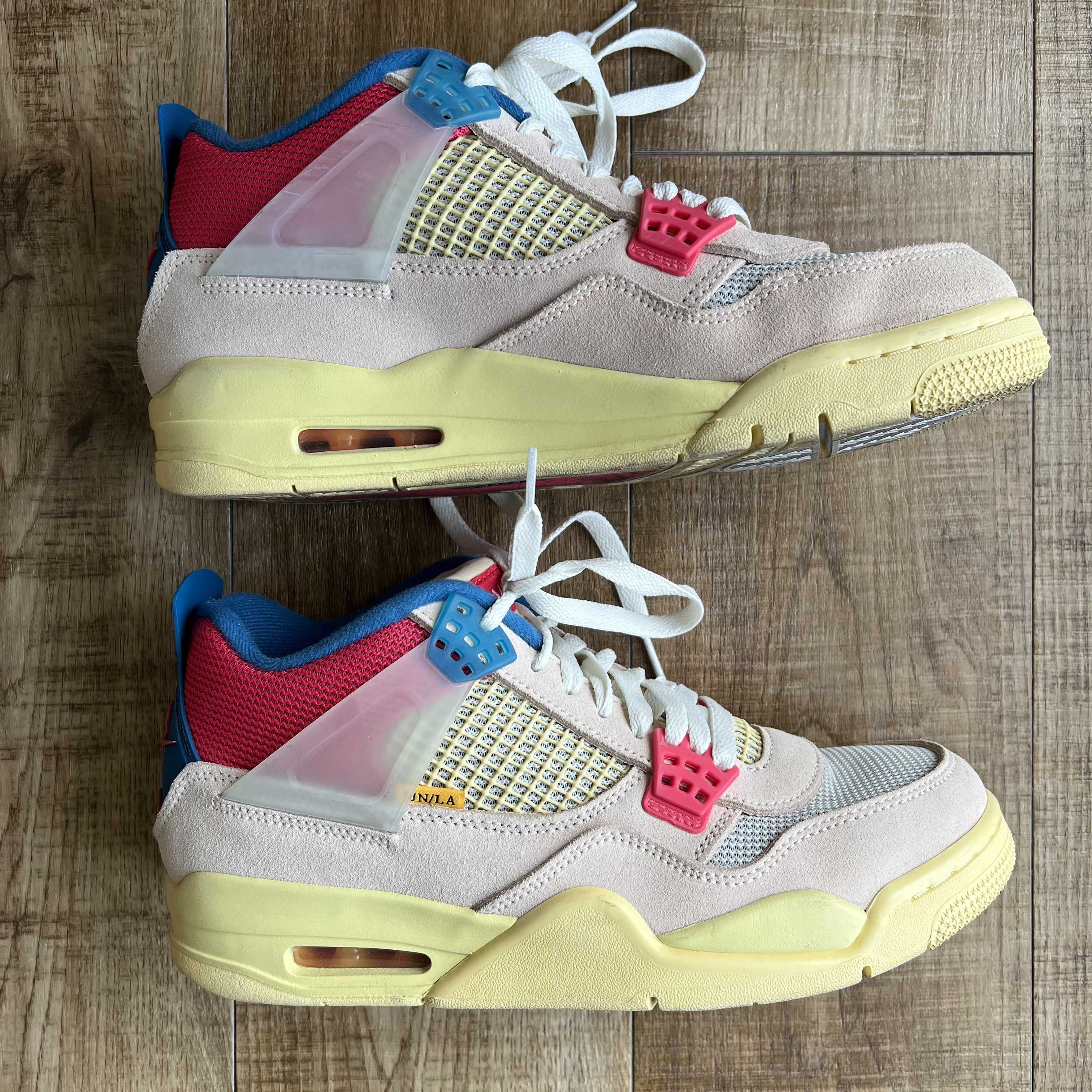 UNION × Nike Air Jordan 4 SP "Guava Ice/Light Fusion Red"