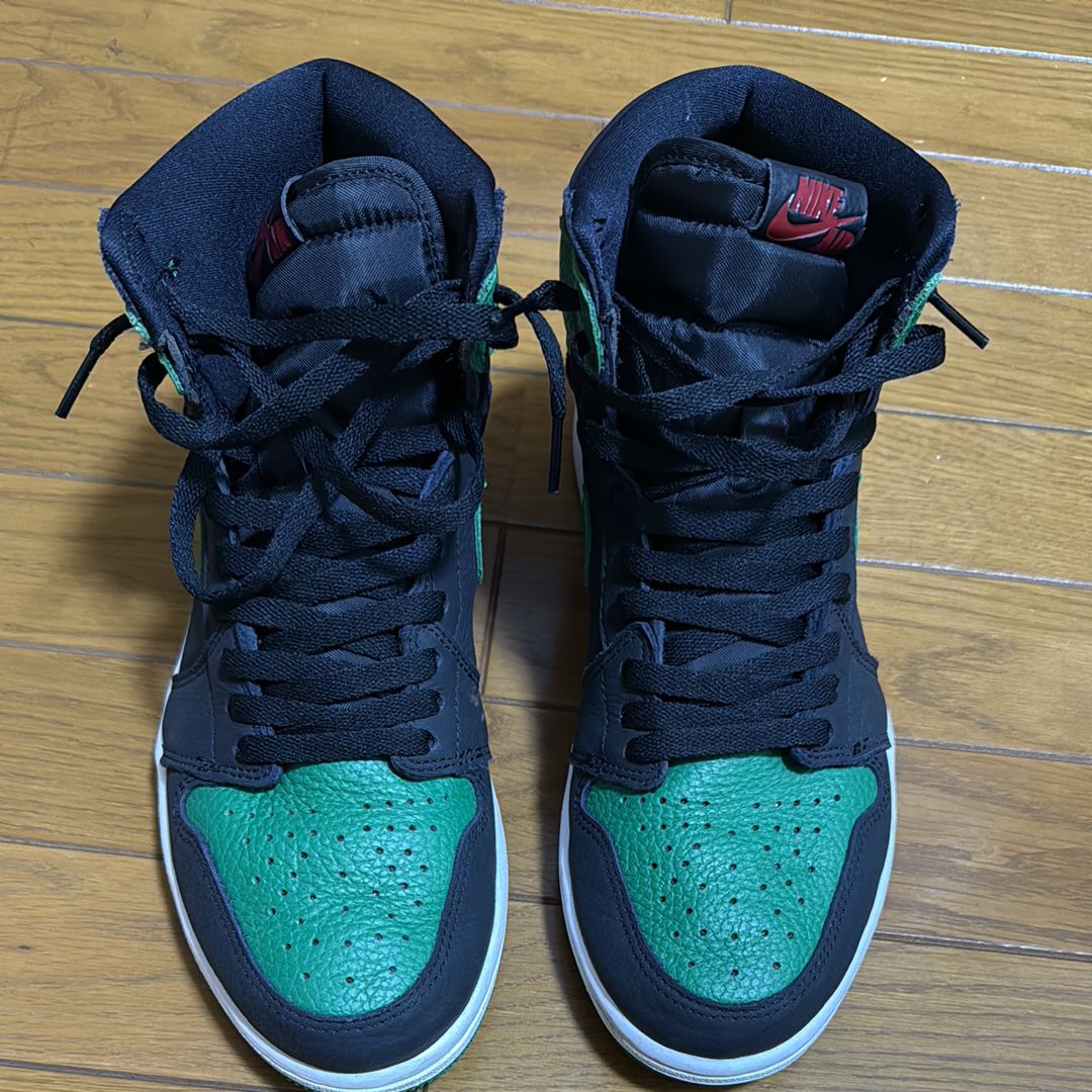 Nike Air Jordan 1 Retro High OG "Black/Pine Green" (2020)      