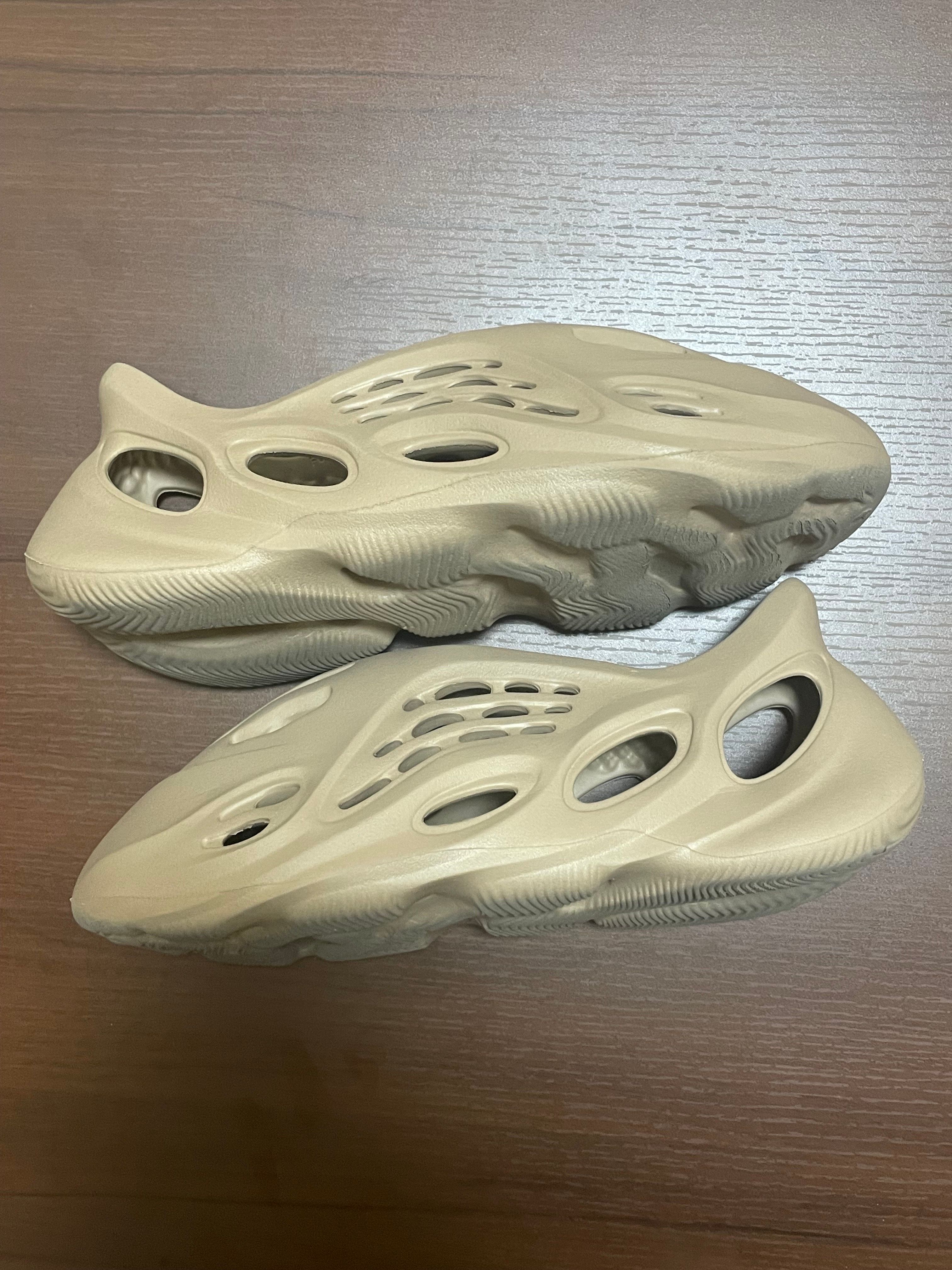 adidas YEEZY Foam Runner "Mist"