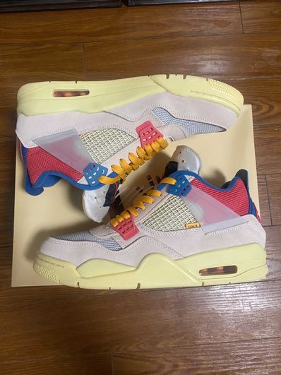 UNION × Nike Air Jordan 4 SP "Guava Ice/Light Fusion Red"