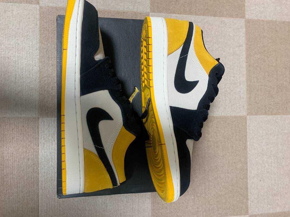 Nike Air Jordan 1 Low "Sail University Gold Black"