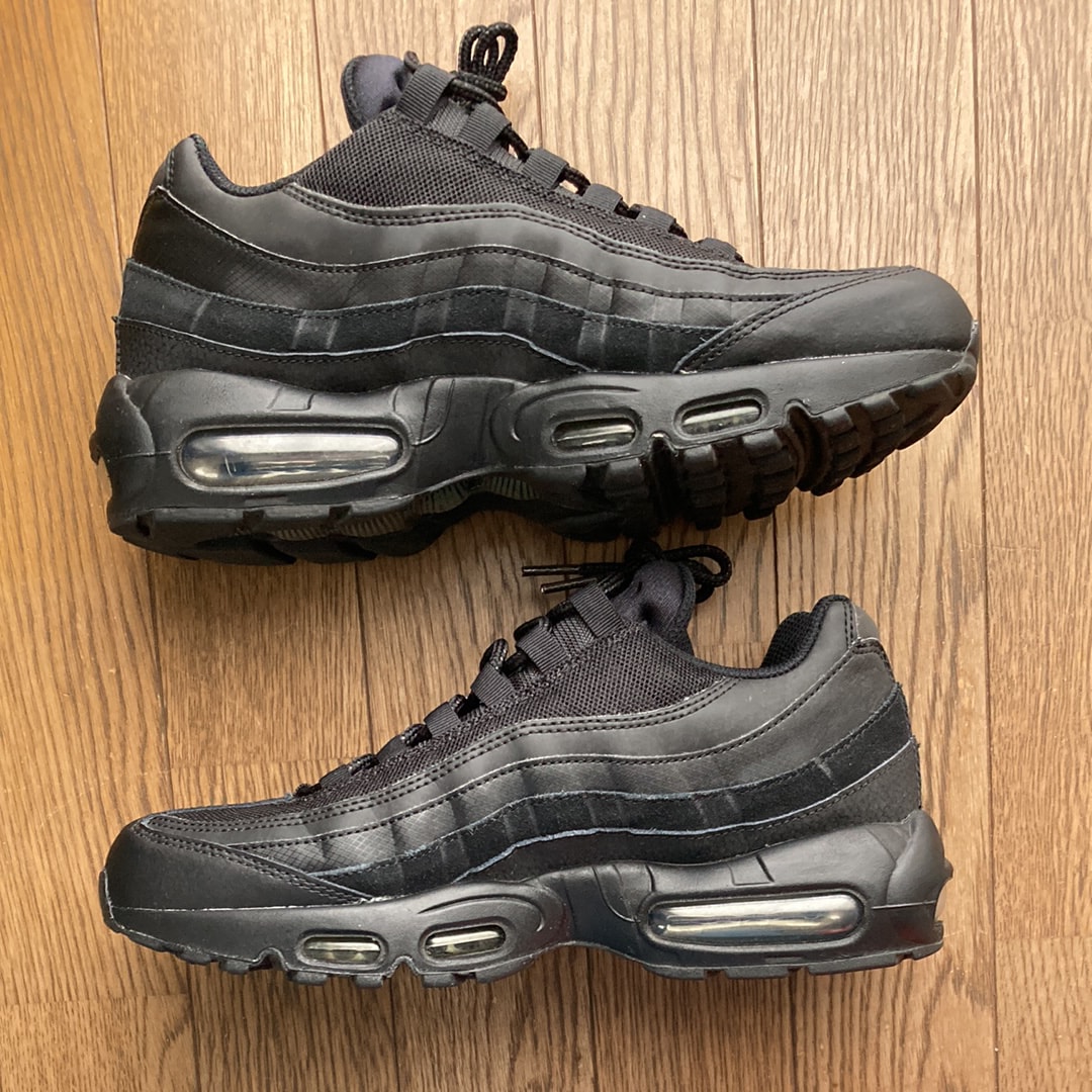 Nike Air Max 95 Essential "Black/Dark Grey/Black"