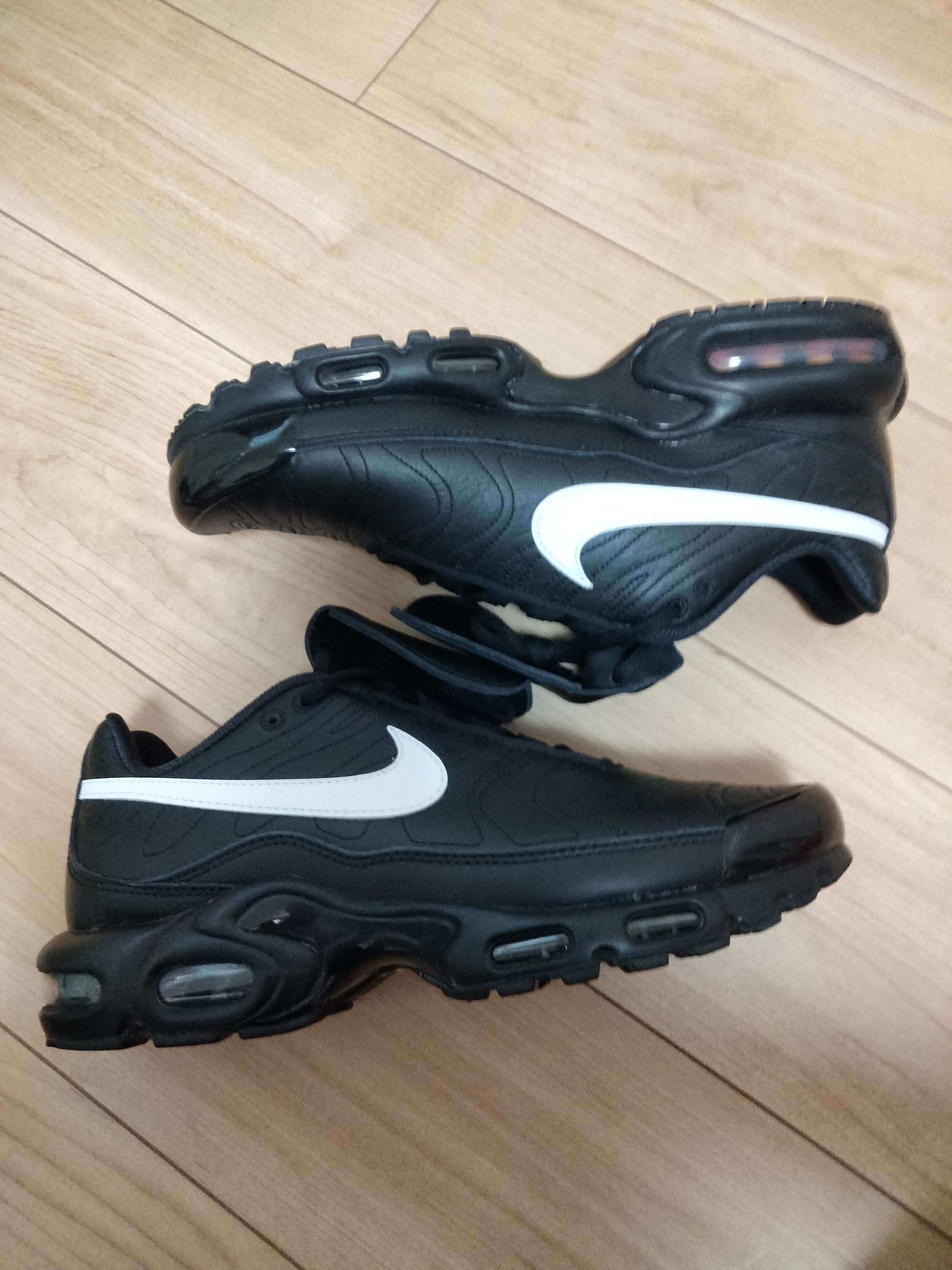 Nike Women's Air Max Plus Tiempo "Black"