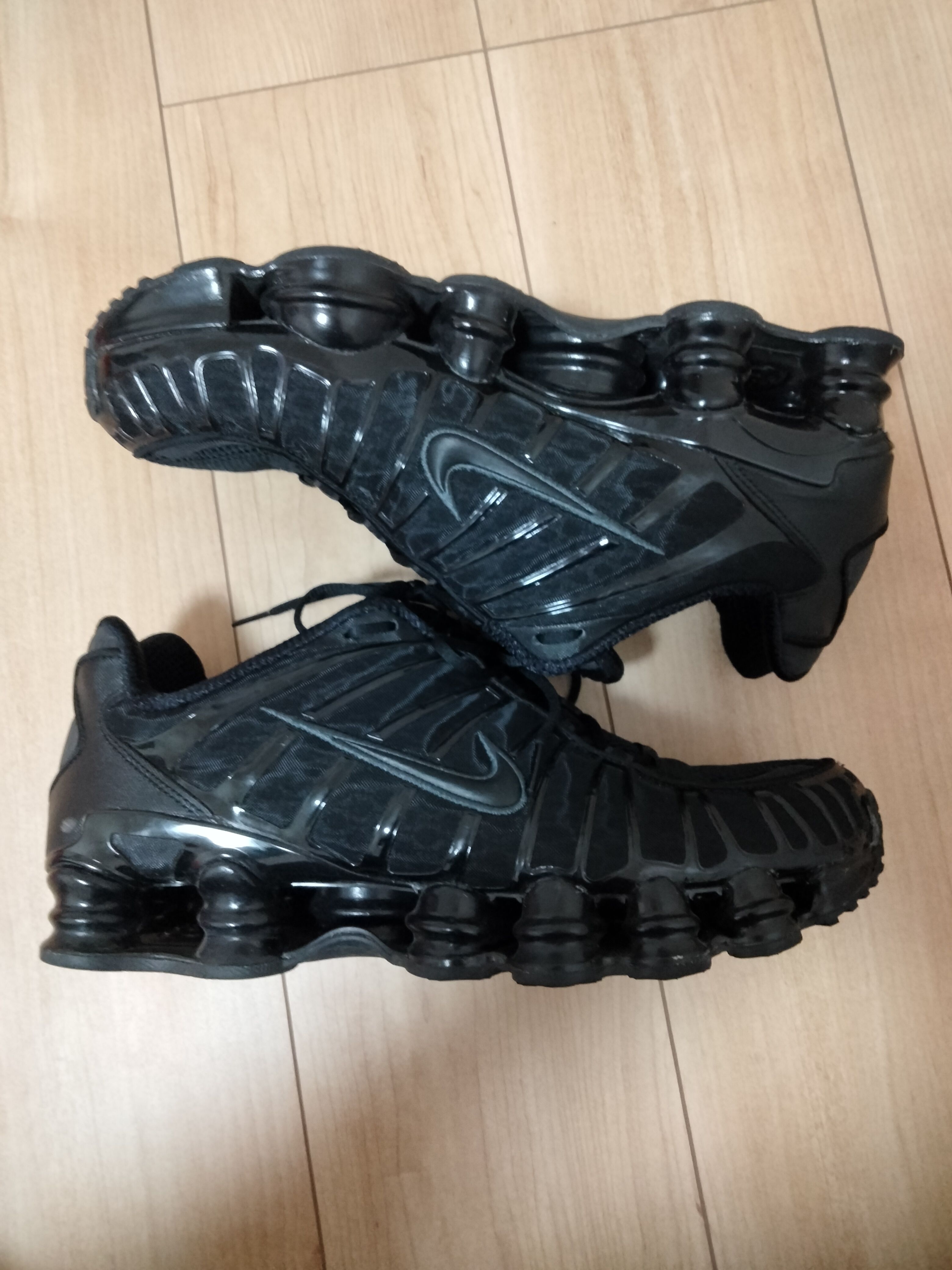 Nike Women's Shox TL "Black and Max Orange"