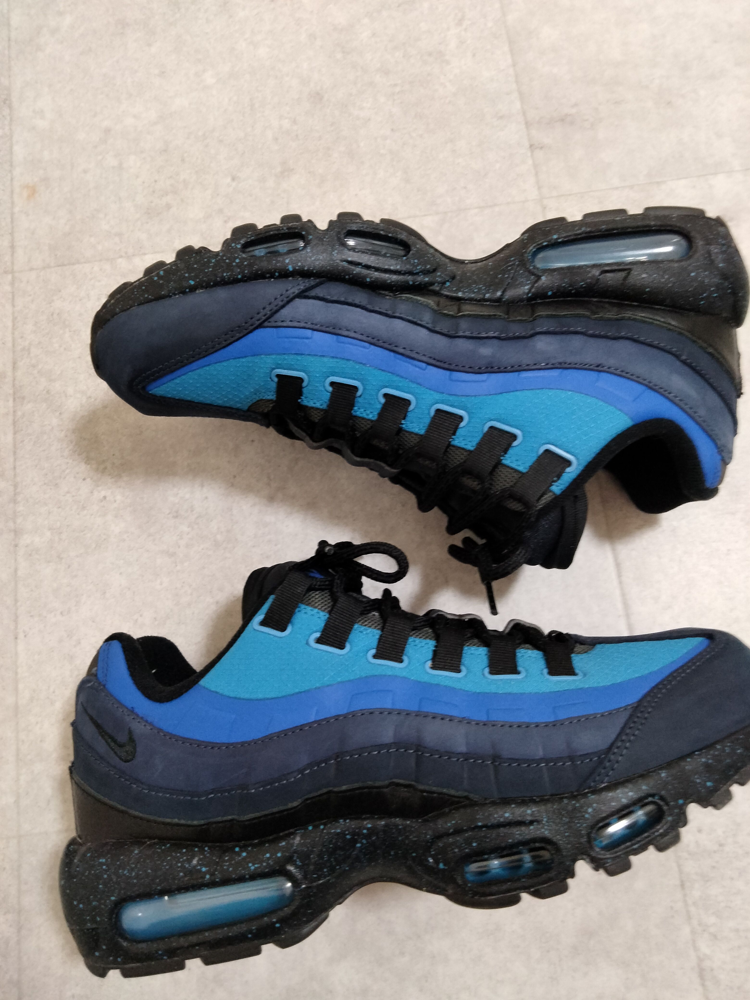 Stash × Nike Air Max 95 "Black and Harbor Blue" (2024)
