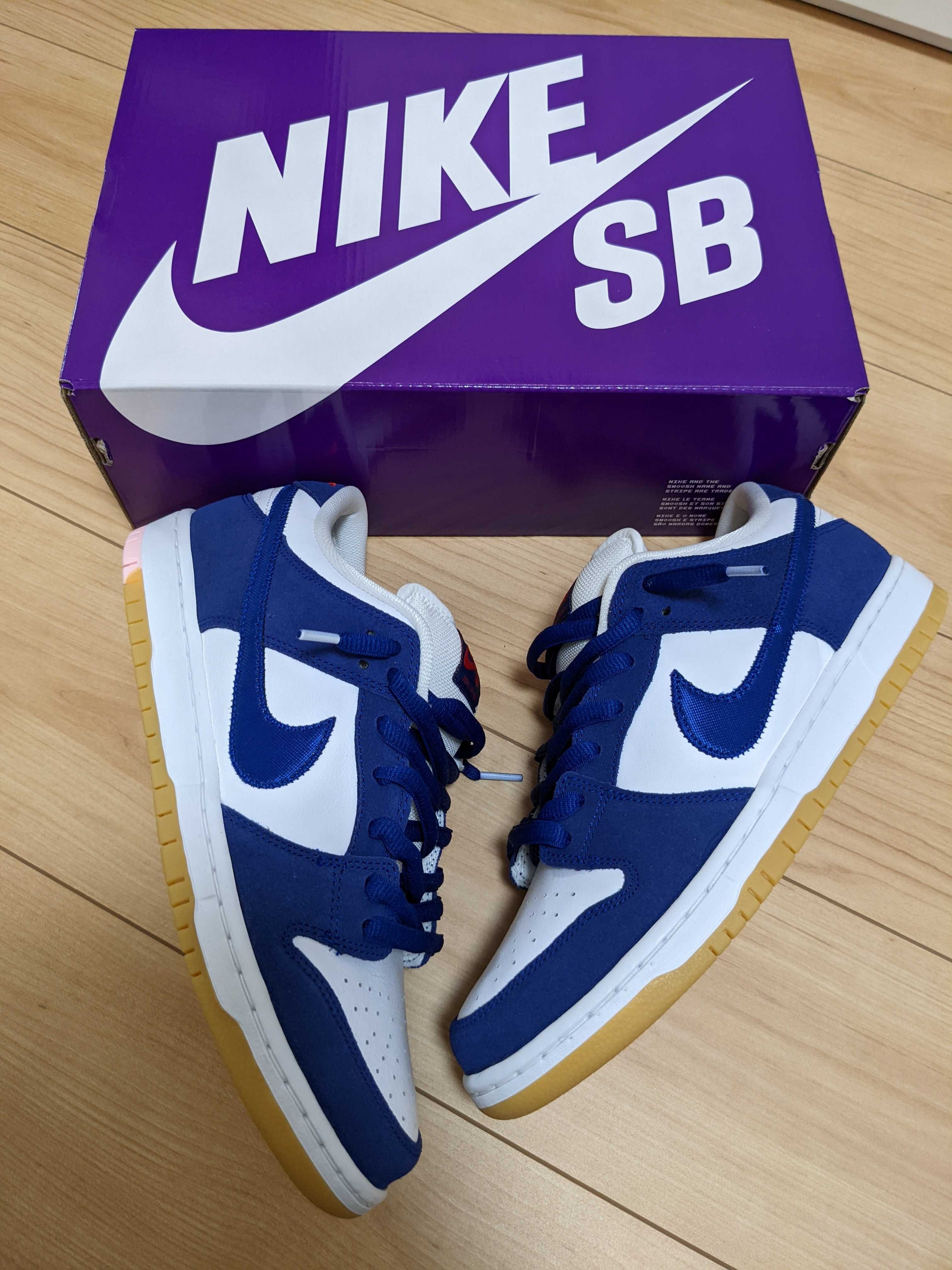 Nike SB Dunk Low "Los Angeles Dodgers/Deep Royal Blue"