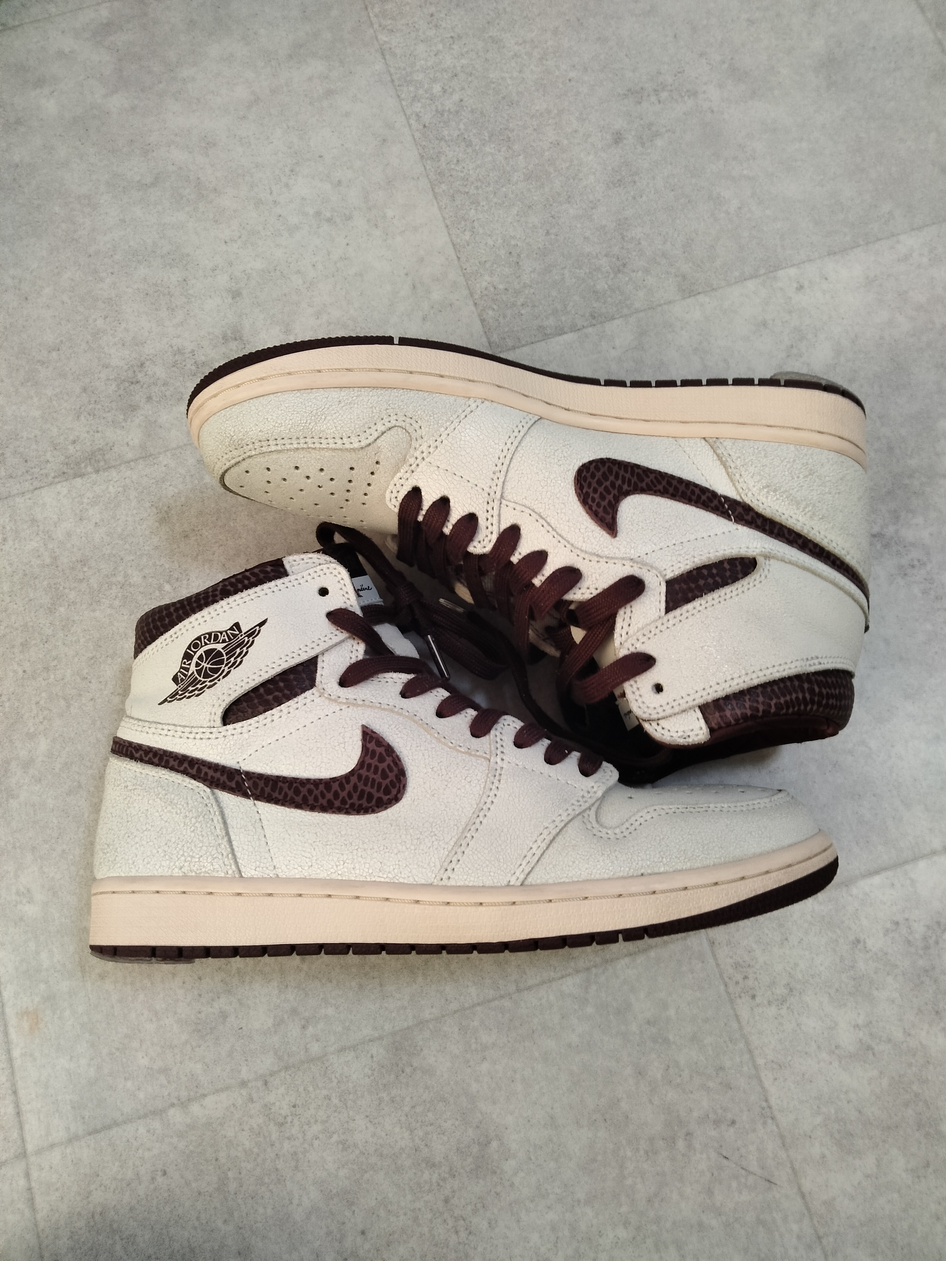A Ma Maniere × Nike Air Jordan 1 Retro High OG "Sail and Burgundy"