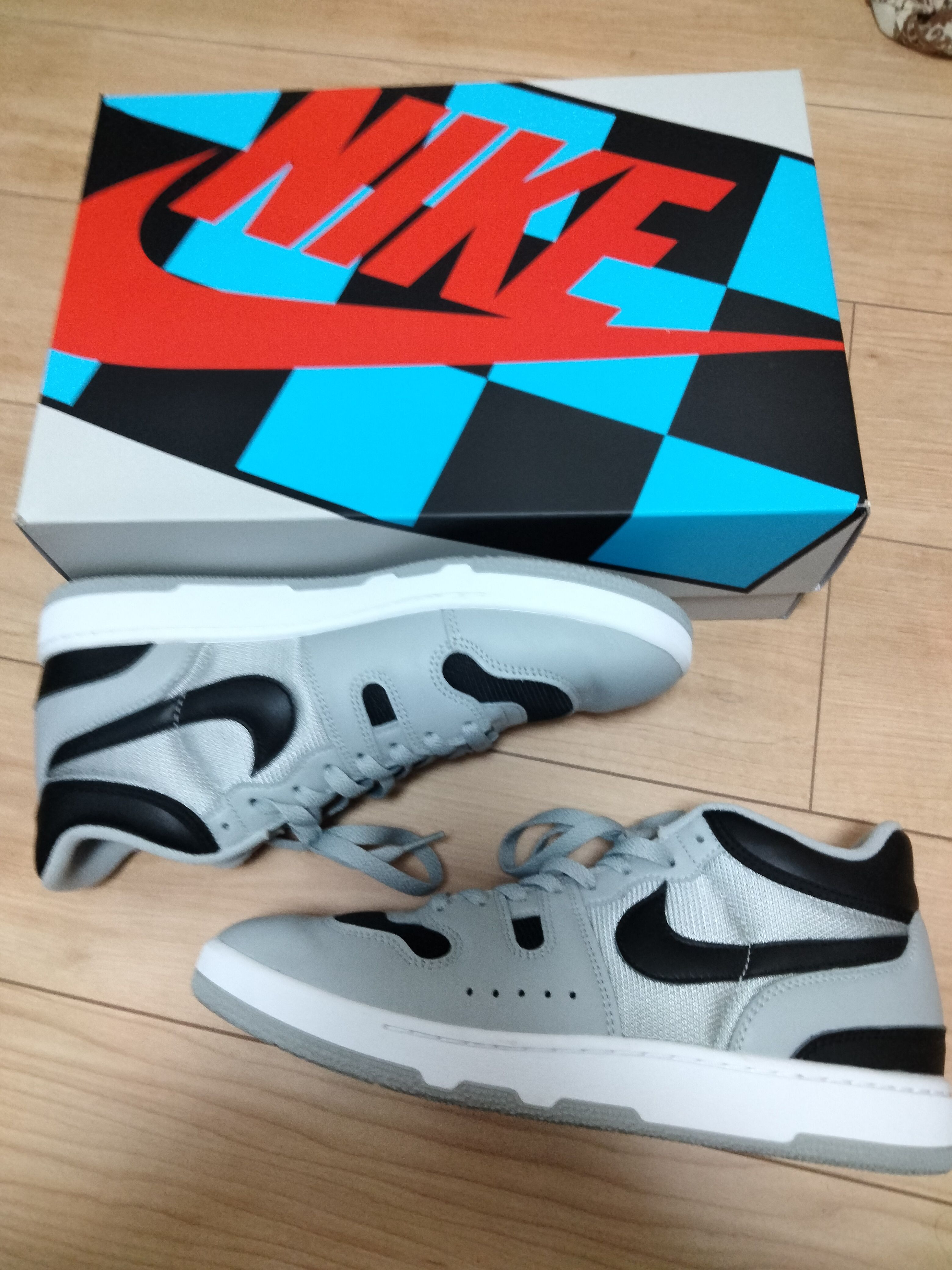 Nike Attack QS SP "Light Smoke Grey/Black White"