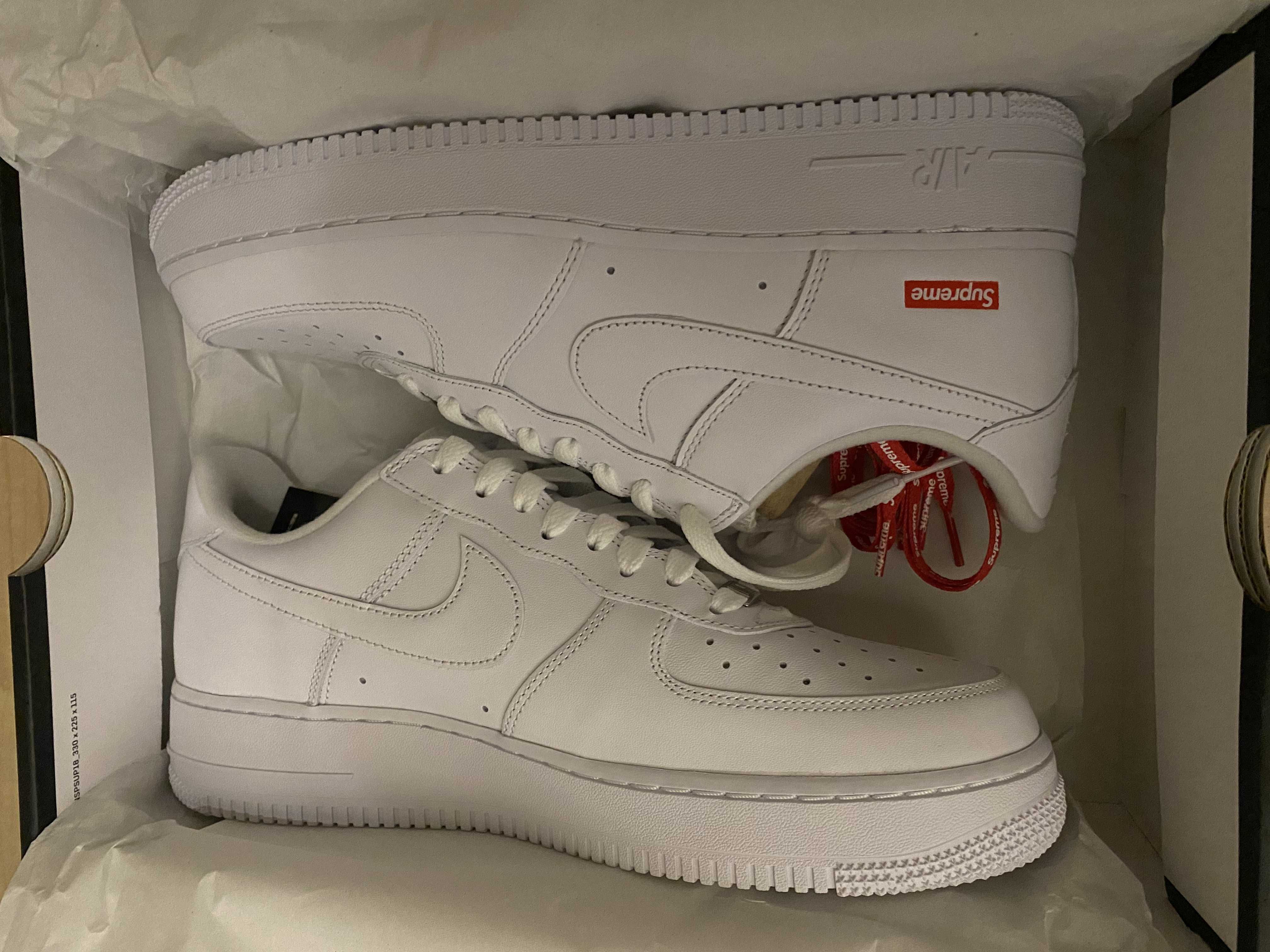 Supreme × Nike Air Force 1 Low "White"