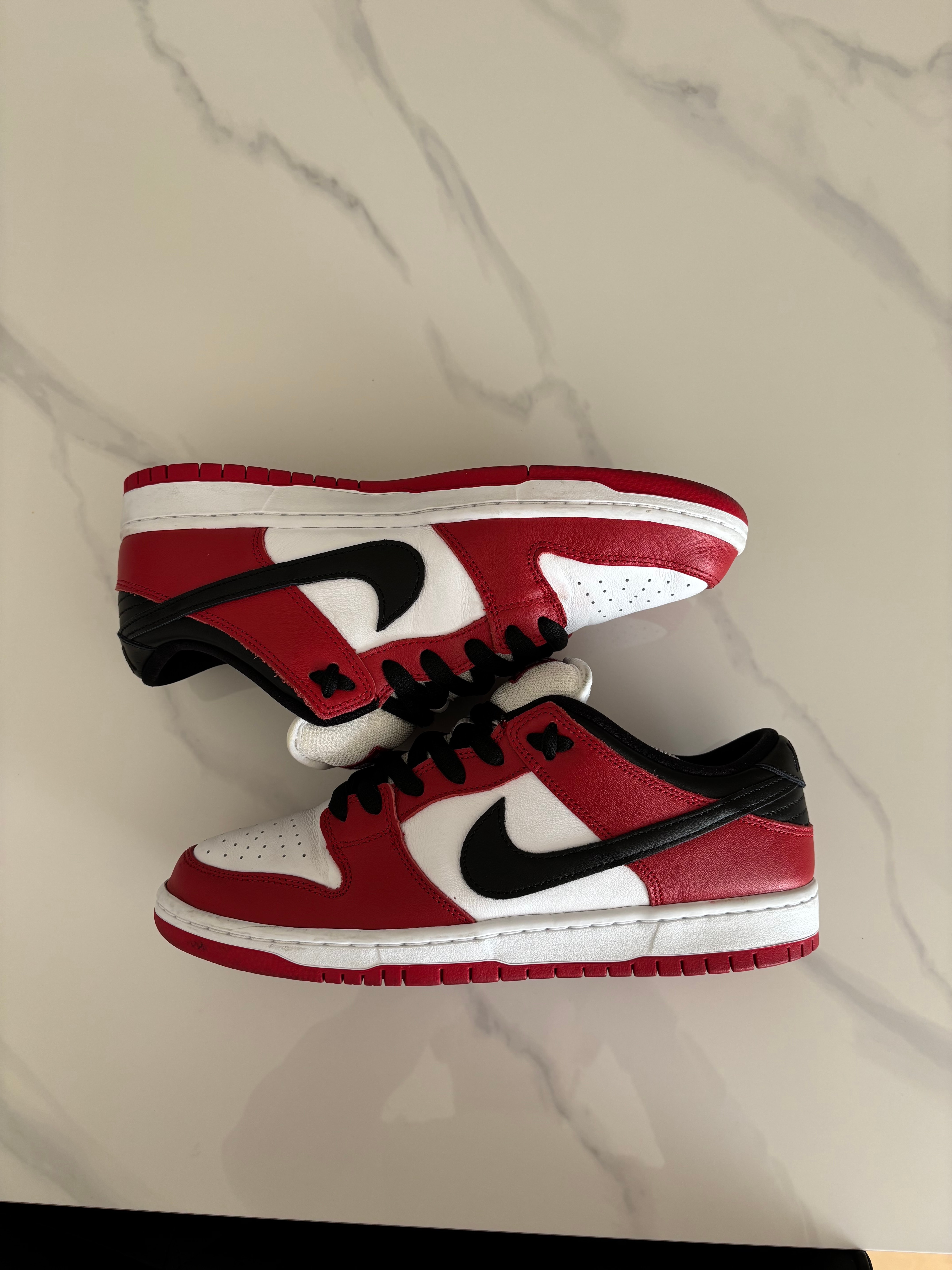 Nike SB Dunk Low Pro "J-Pack Chicago/Varsity Red and White"