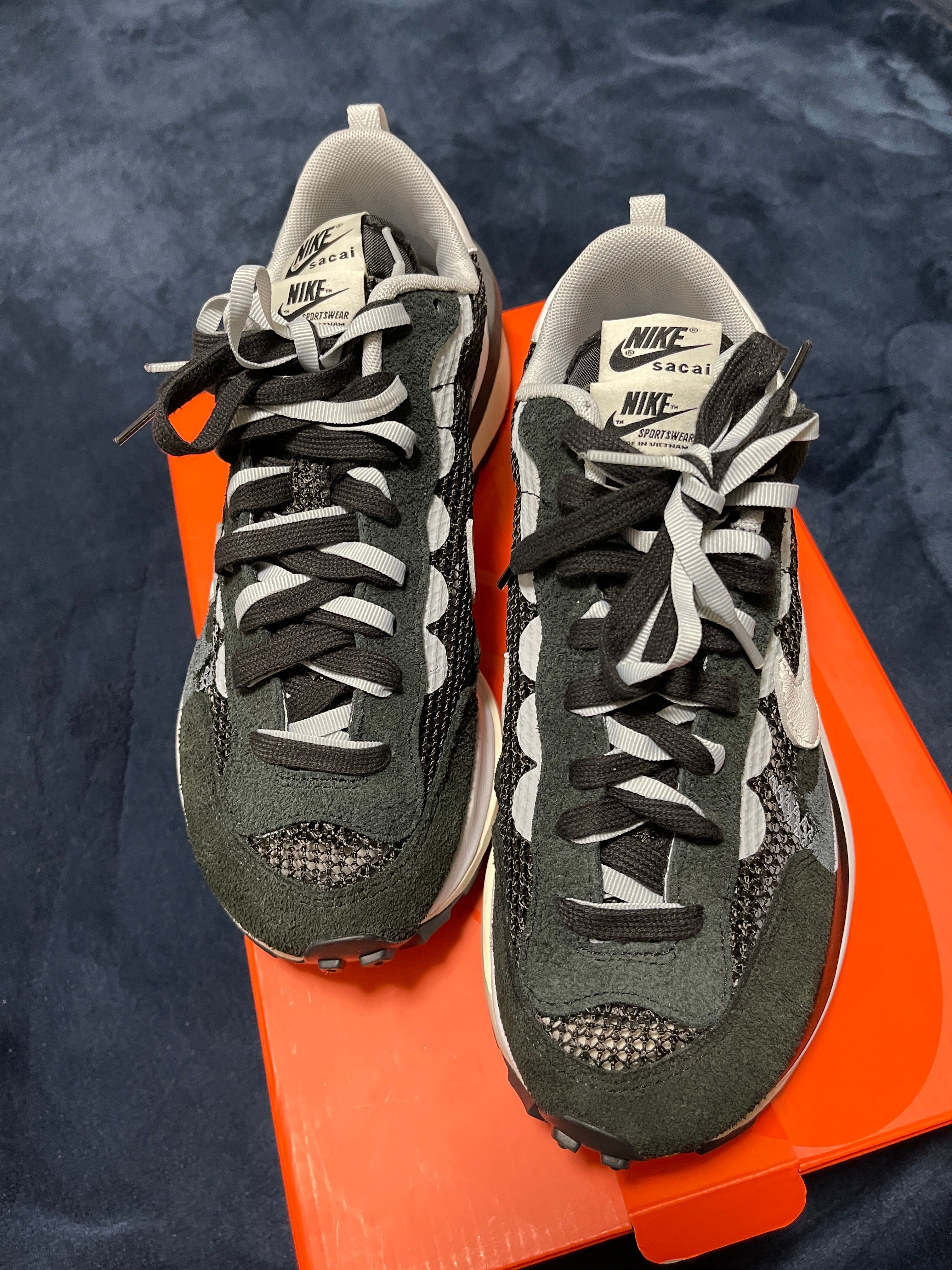 sacai × Nike Vapor Waffle "Black and White"