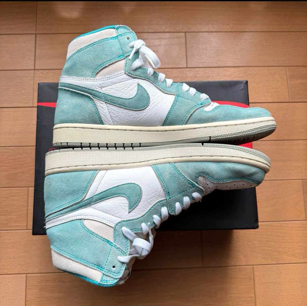 Nike Air Jordan 1 Retro High OG "Turbo Green"