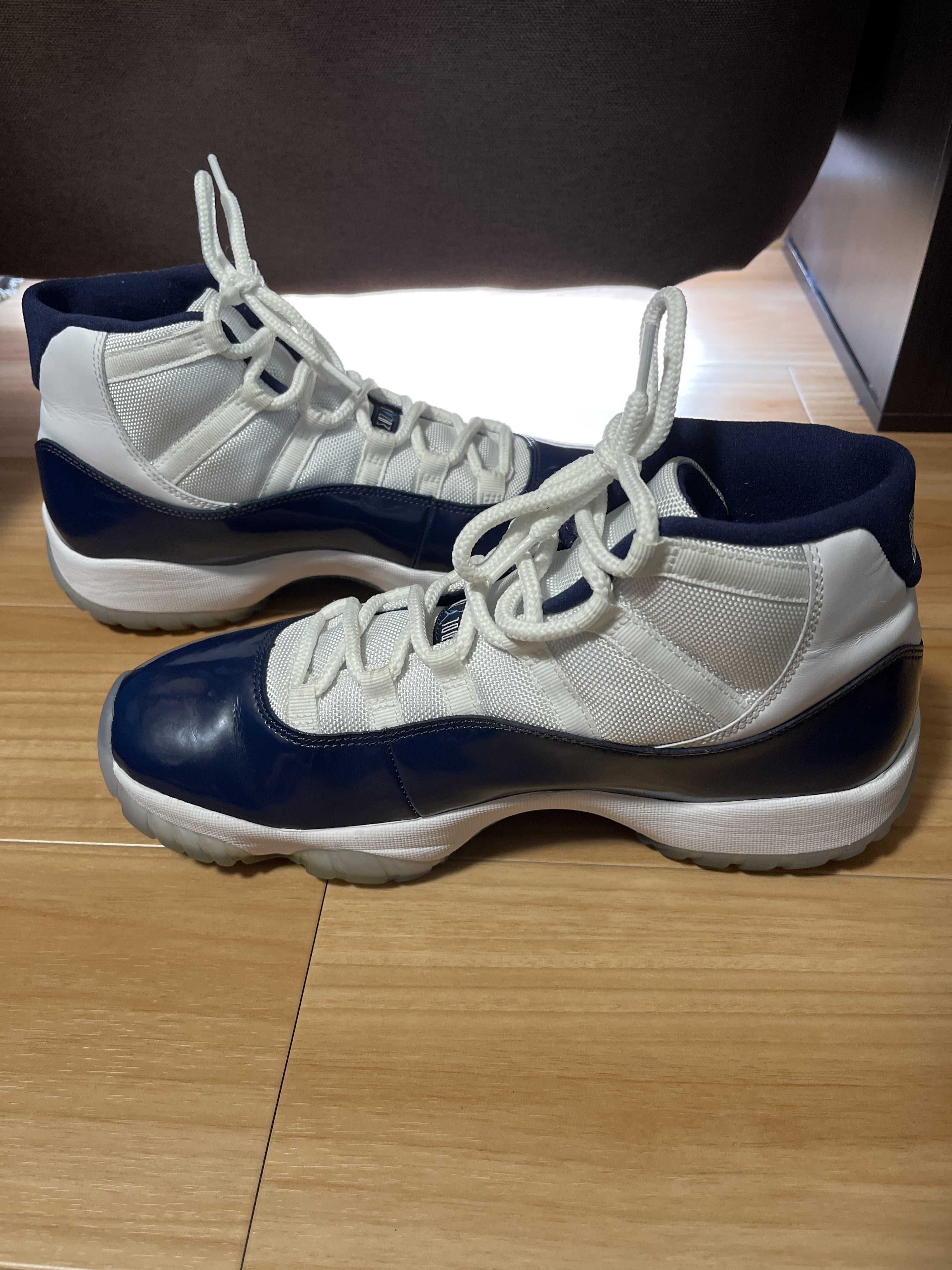 Nike Air Jordan 11 Retro "UNC Win Like 82"