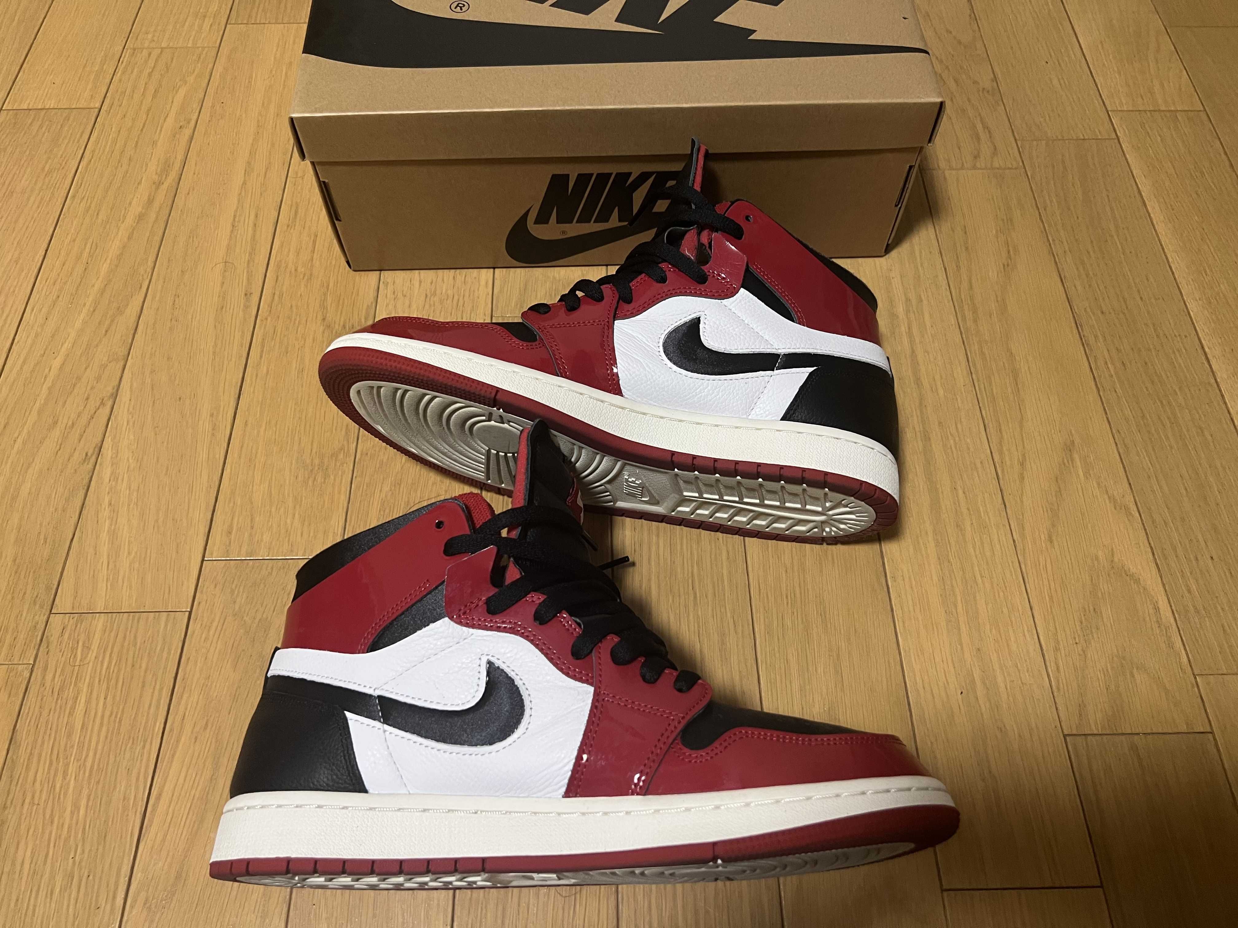 Nike Women's Air Jordan 1 High ZOOM "Chicago"