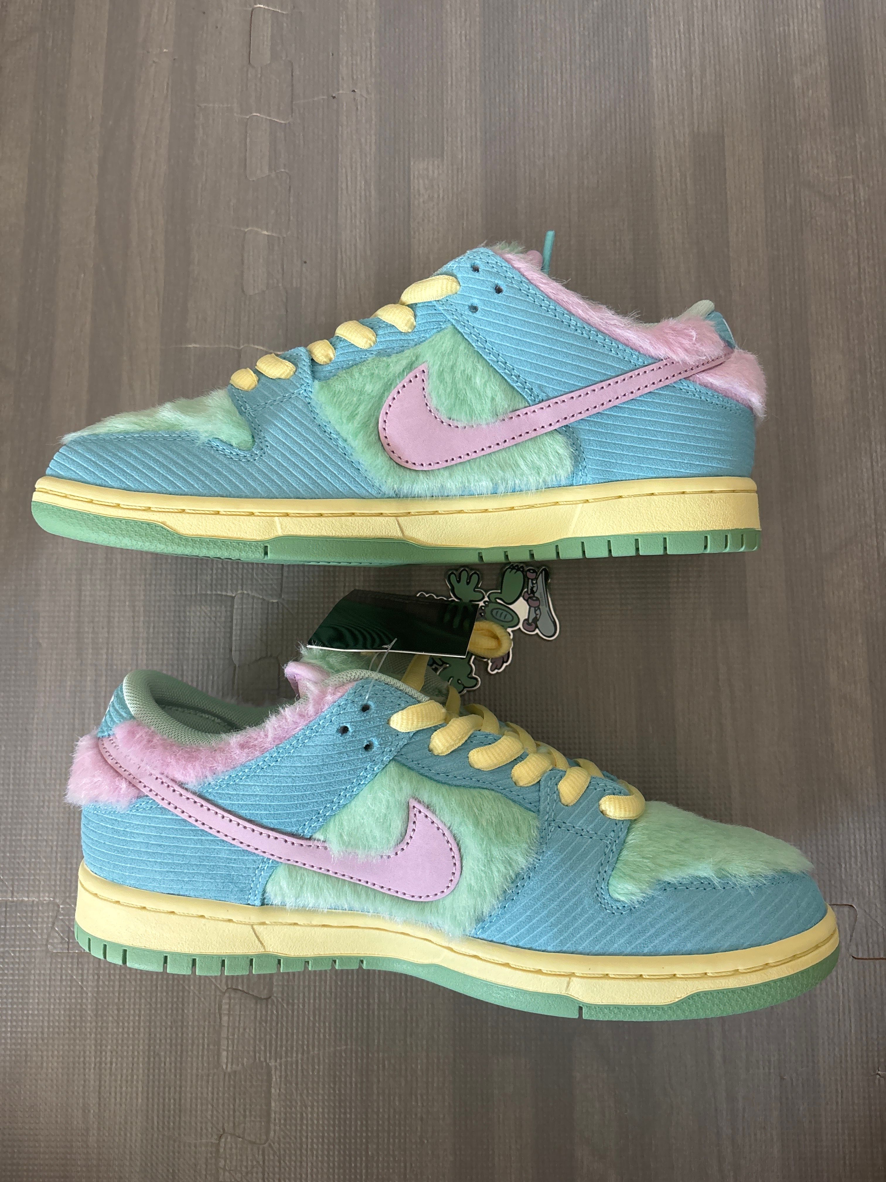 VERDY × Nike SB Dunk Low Pro QS "Visty/Blue Gaze and Enamel Green"