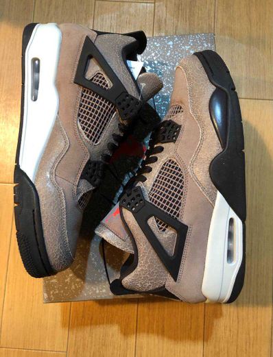 Nike Air Jordan 4 "Taupe Haze"